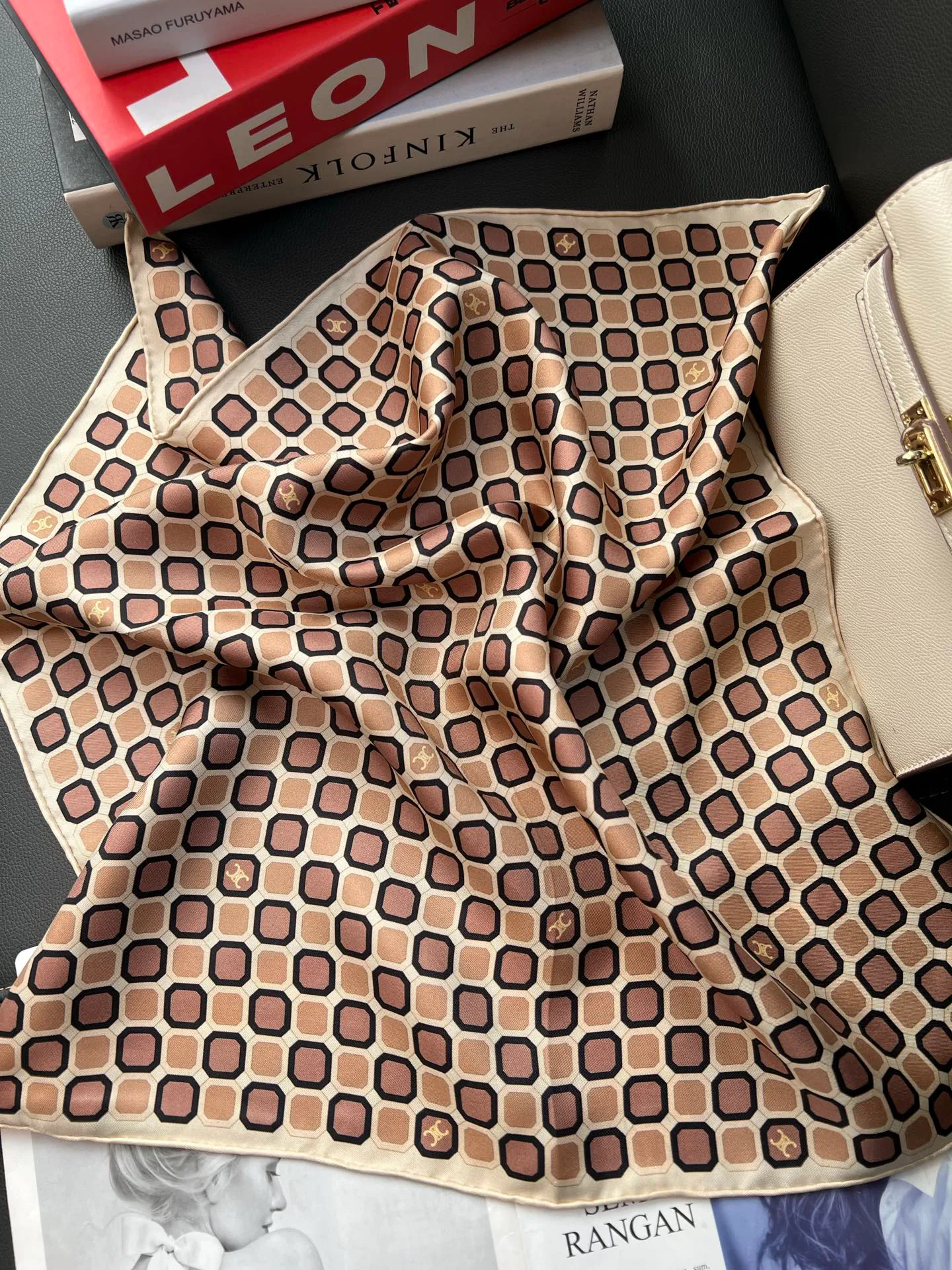 Шарфы Celine 859950