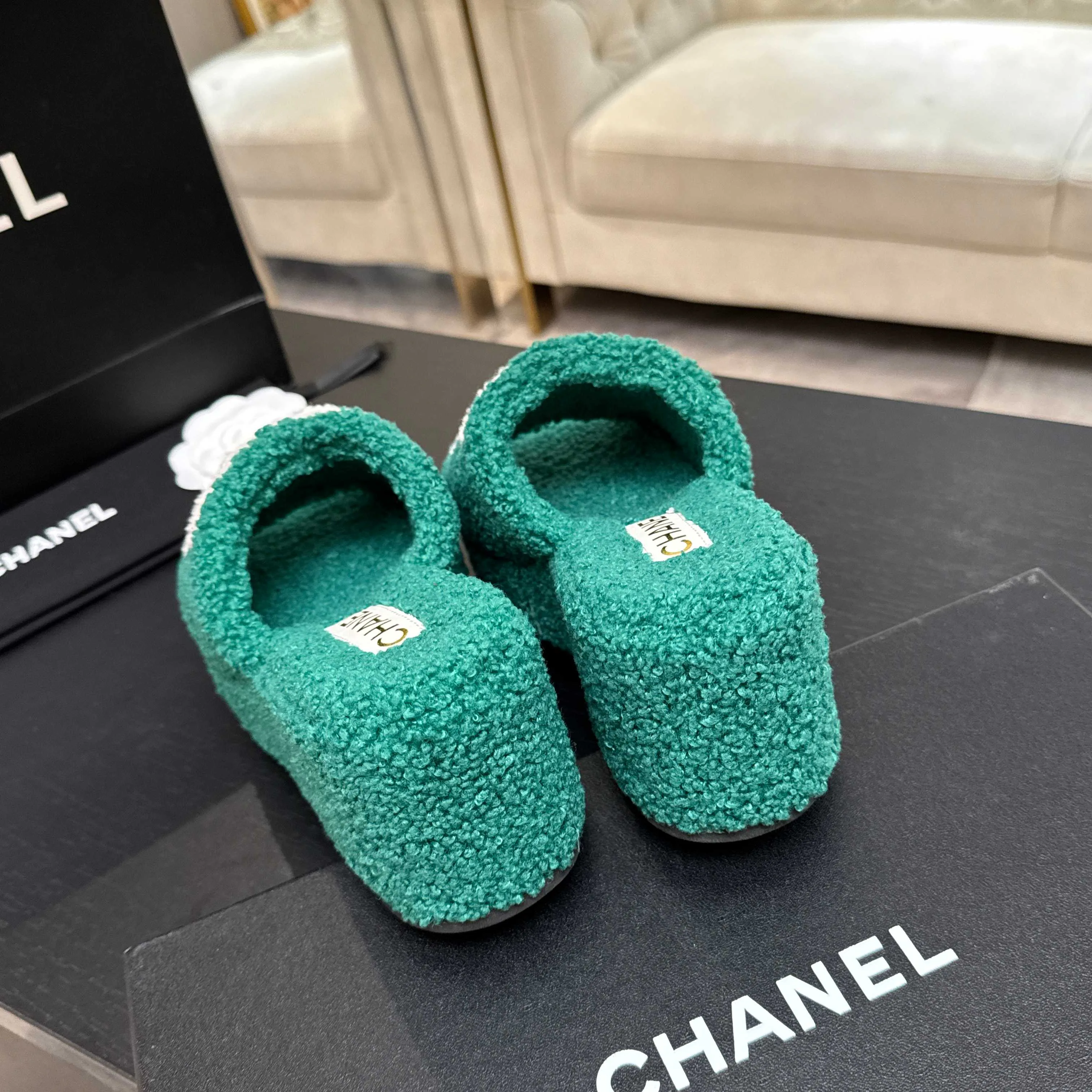 Тапочки Женские Chanel 18501001