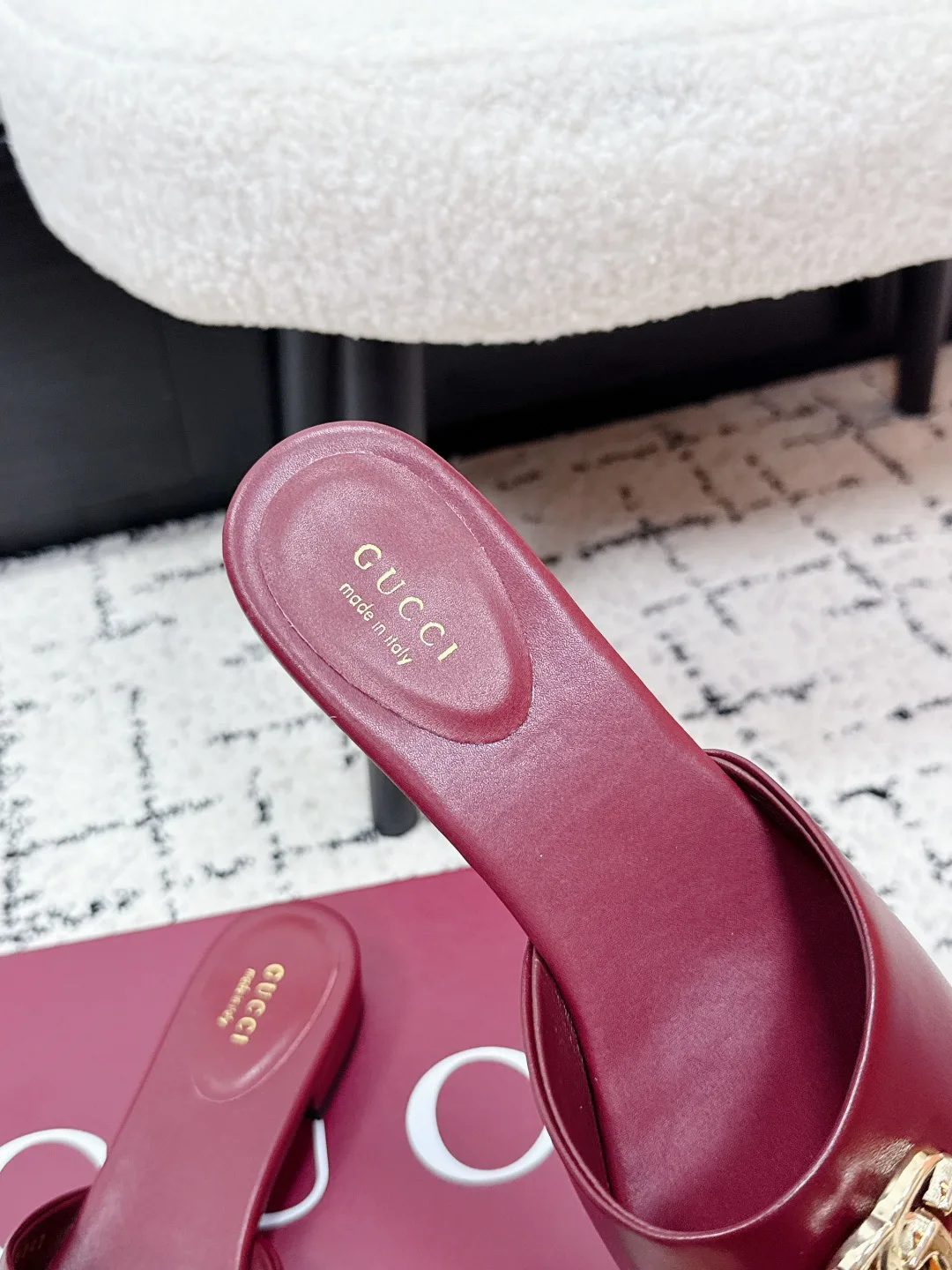 Сандалии Женские Gucci 11535437