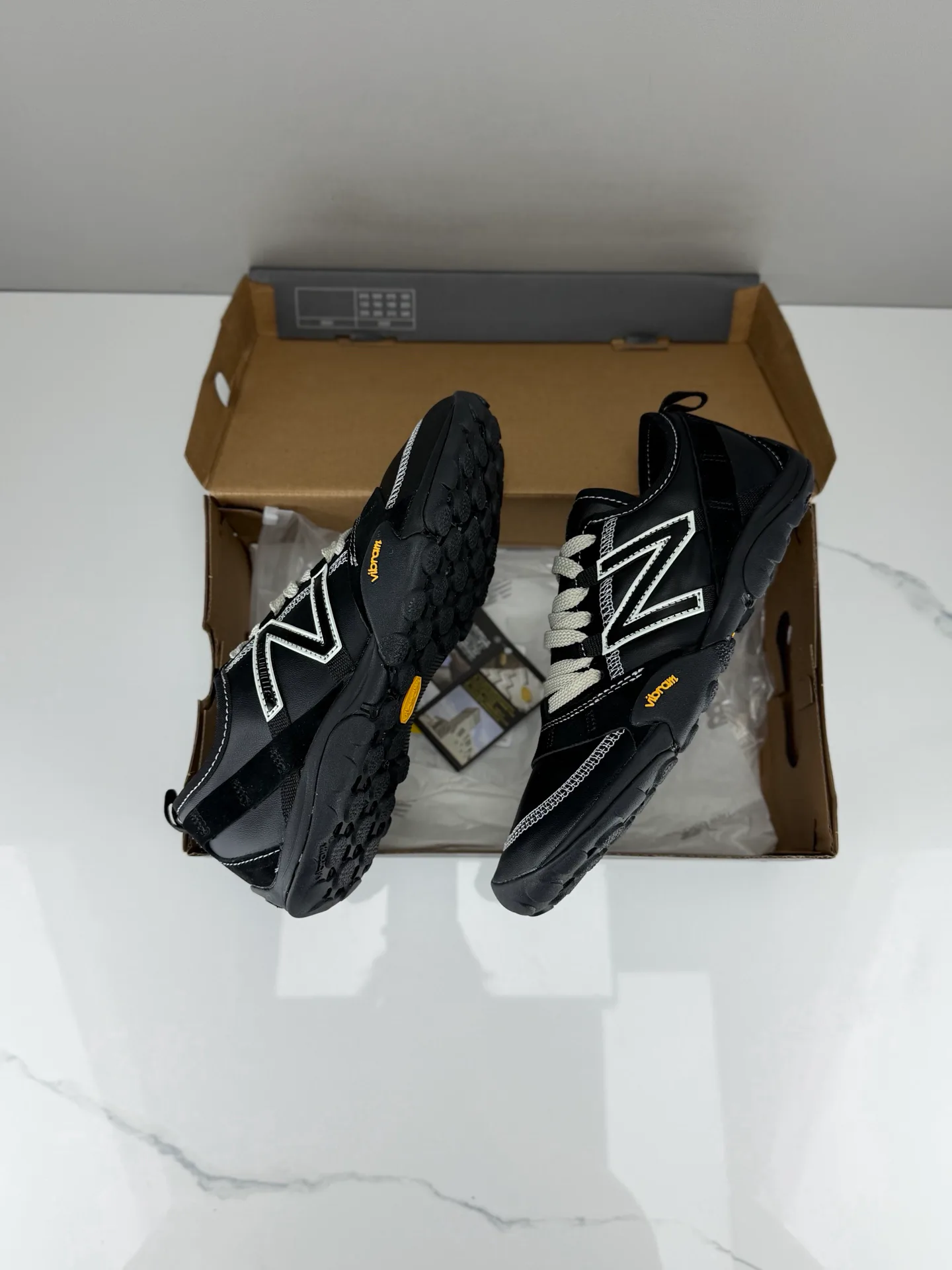 Кроссовки Женские New Balance 17957578