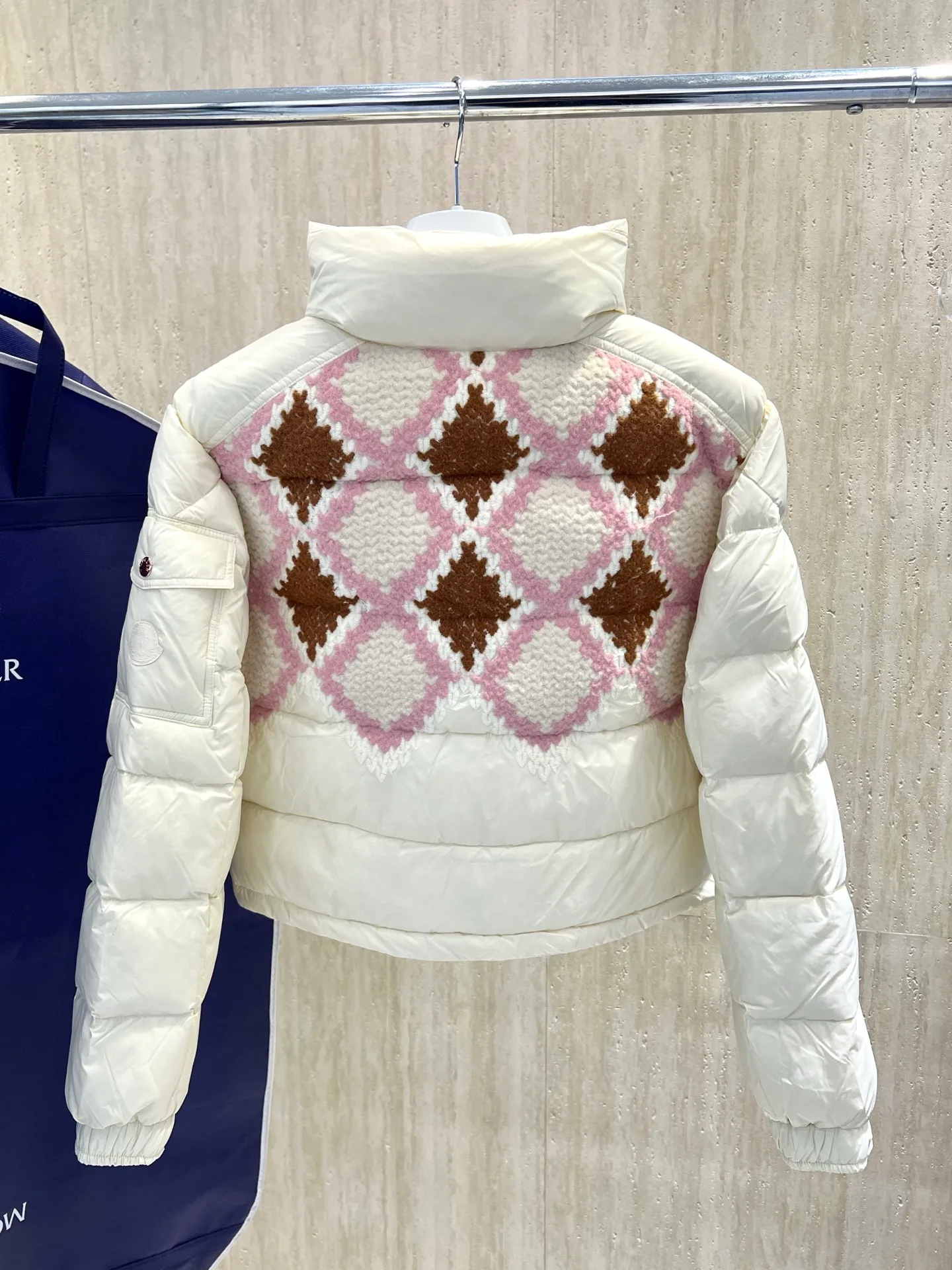 Куртки И Пуховики Мужские Moncler 18231719