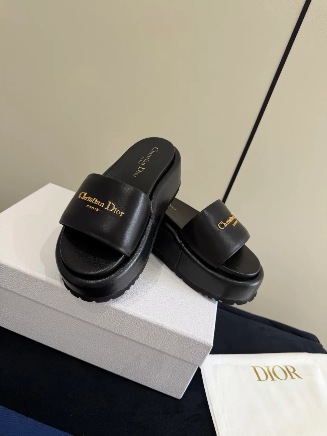 Шлепанцы Женские Christian Dior 11497629