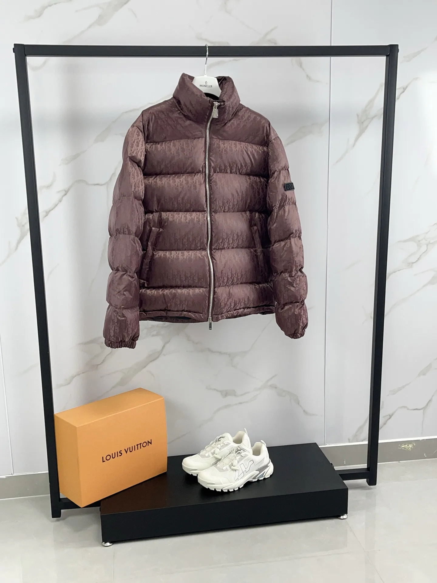 Куртки Женские Christian Dior 378433