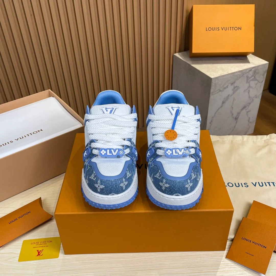 Кроссовки Женские Louis Vuitton 11073656