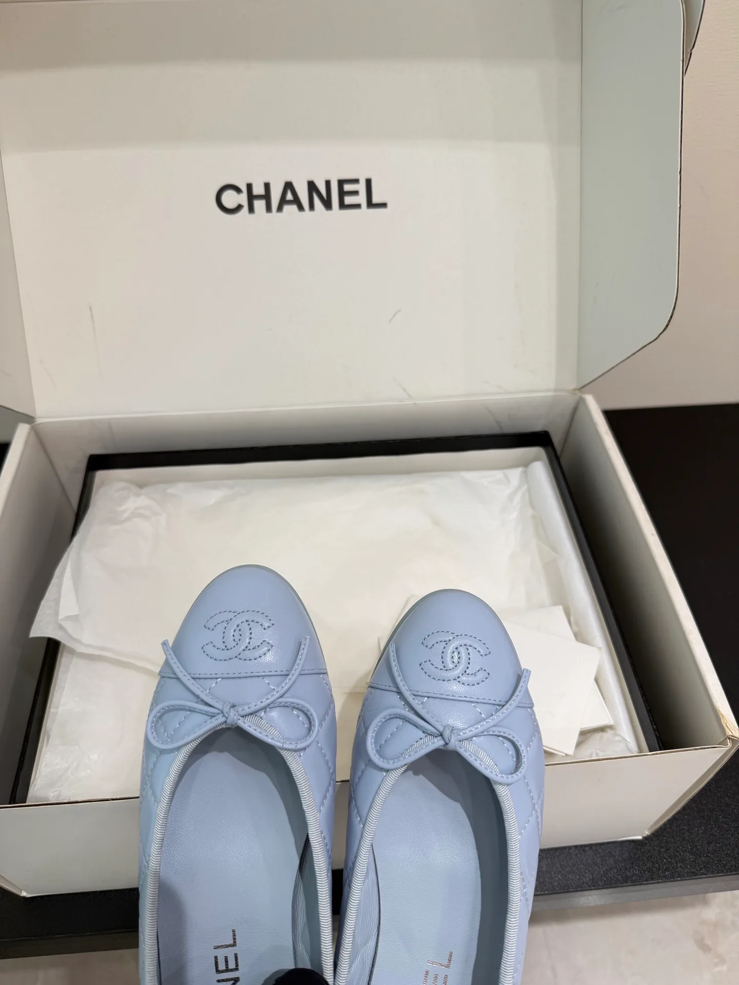 Балетки Женские Chanel 17956378
