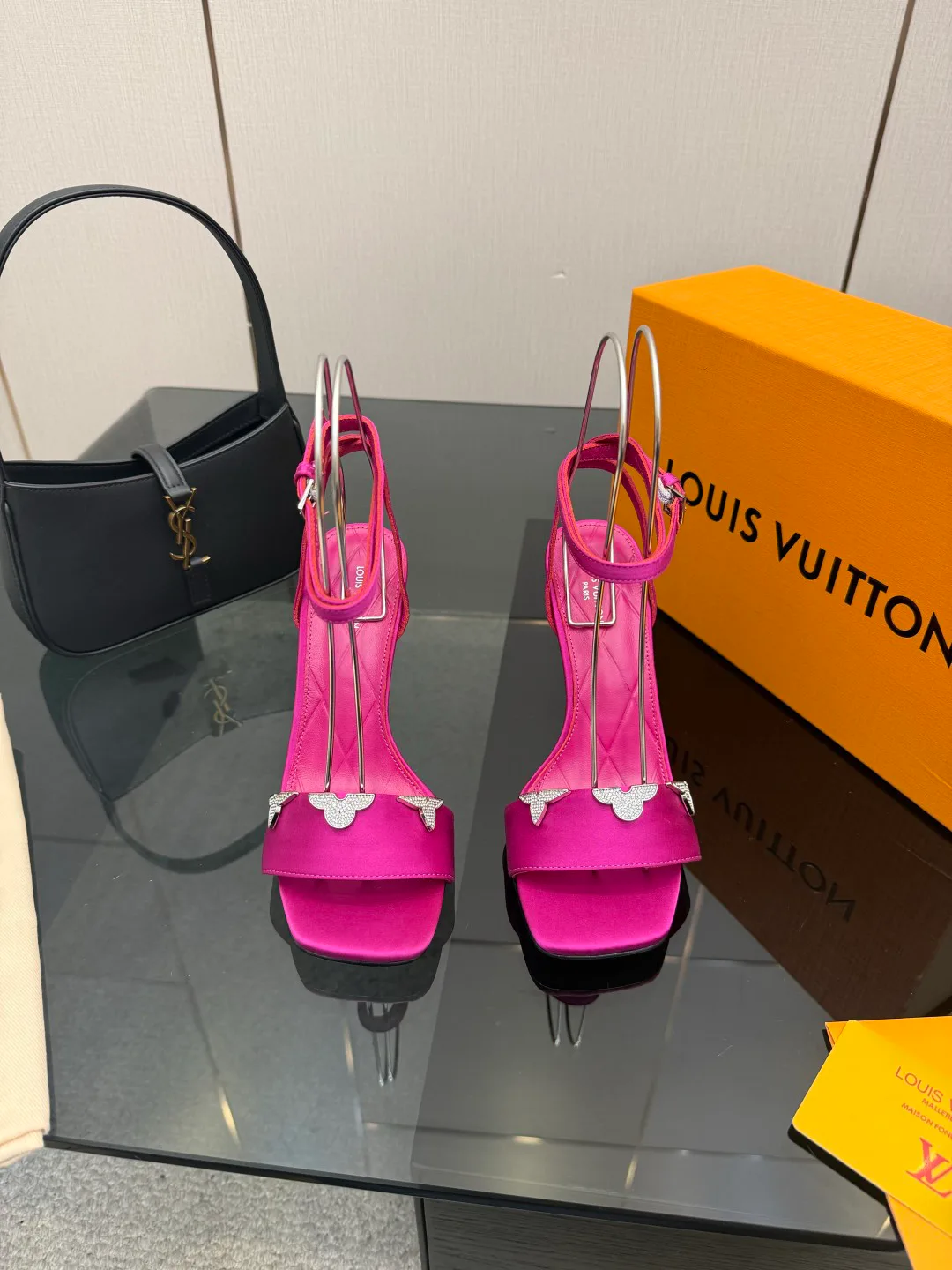 Босоножки Женские Louis Vuitton 5052034