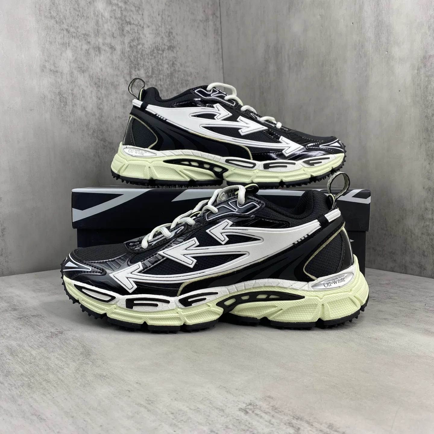 Кроссовки Женские Off-White 860547