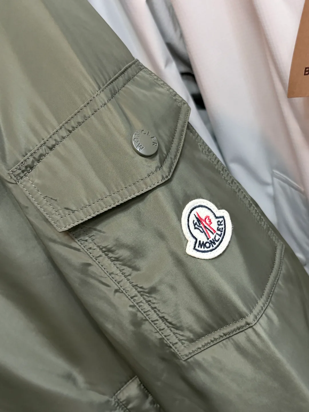 Куртки И Пуховики Женские Moncler 18157299