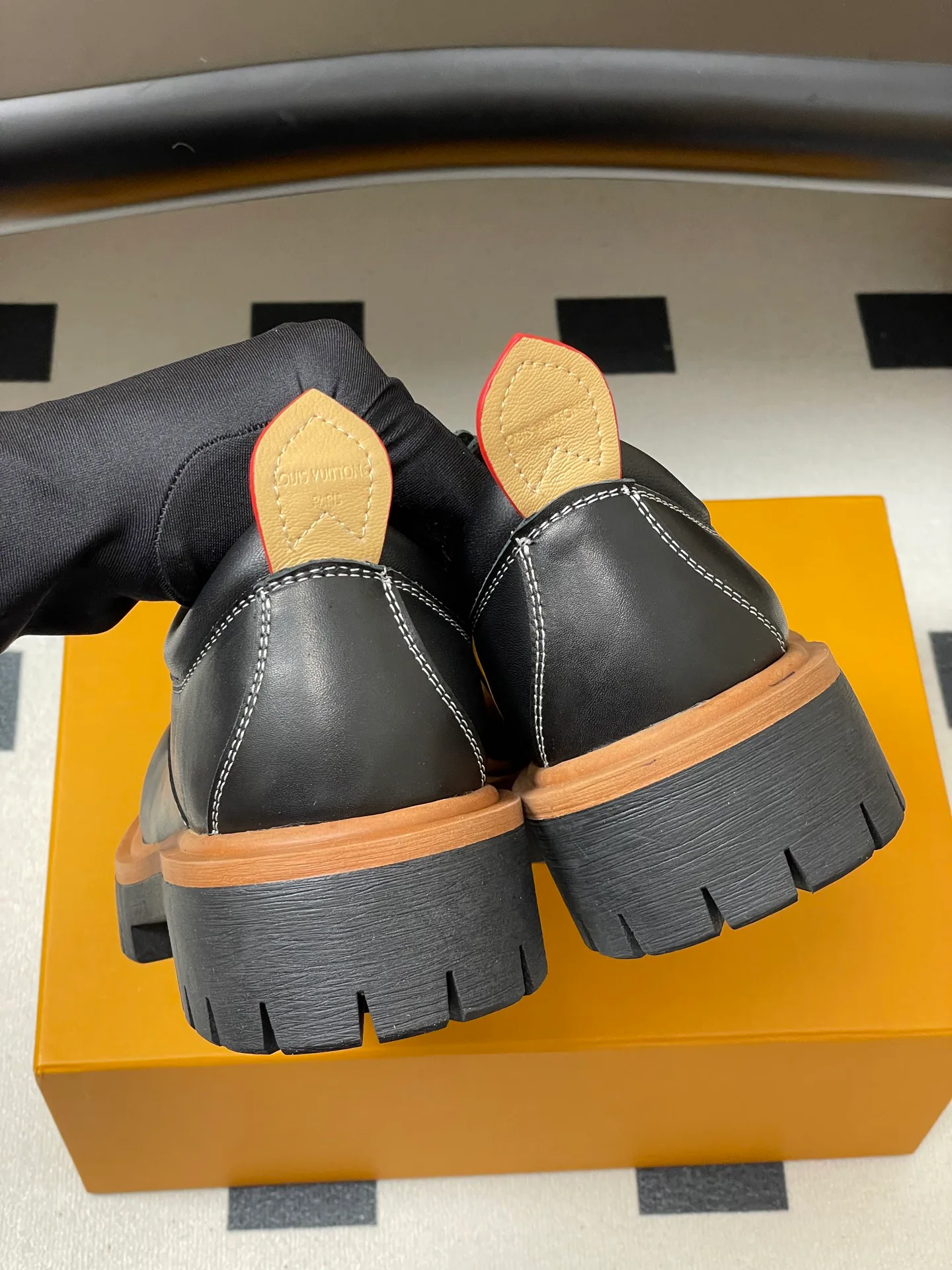 Лоферы И Туфли Мужские Louis Vuitton 139036