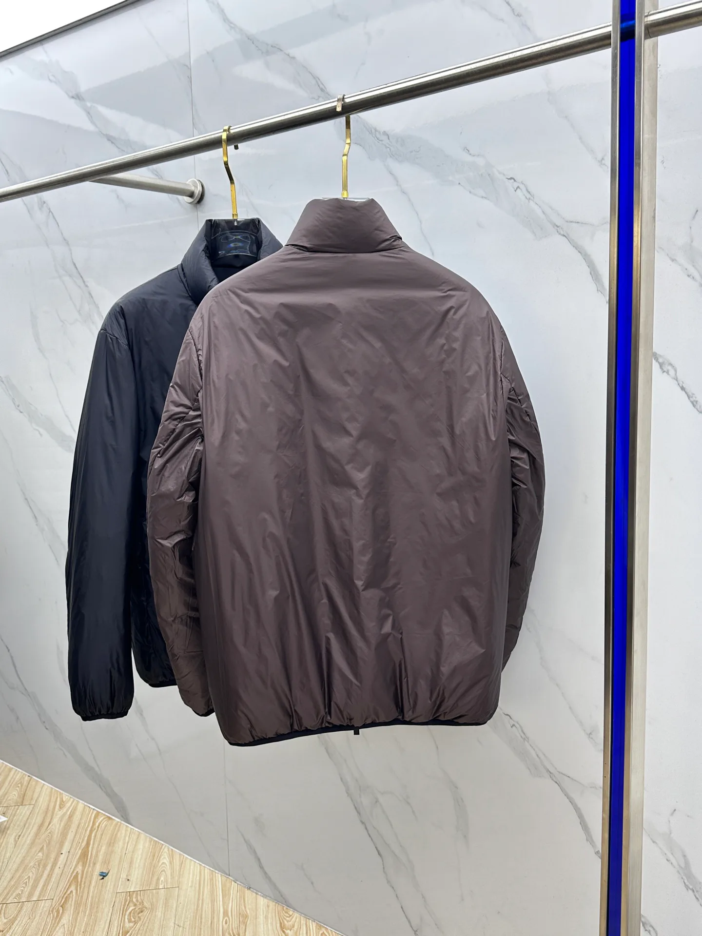 Куртки И Пуховики Мужские Moncler 2237468