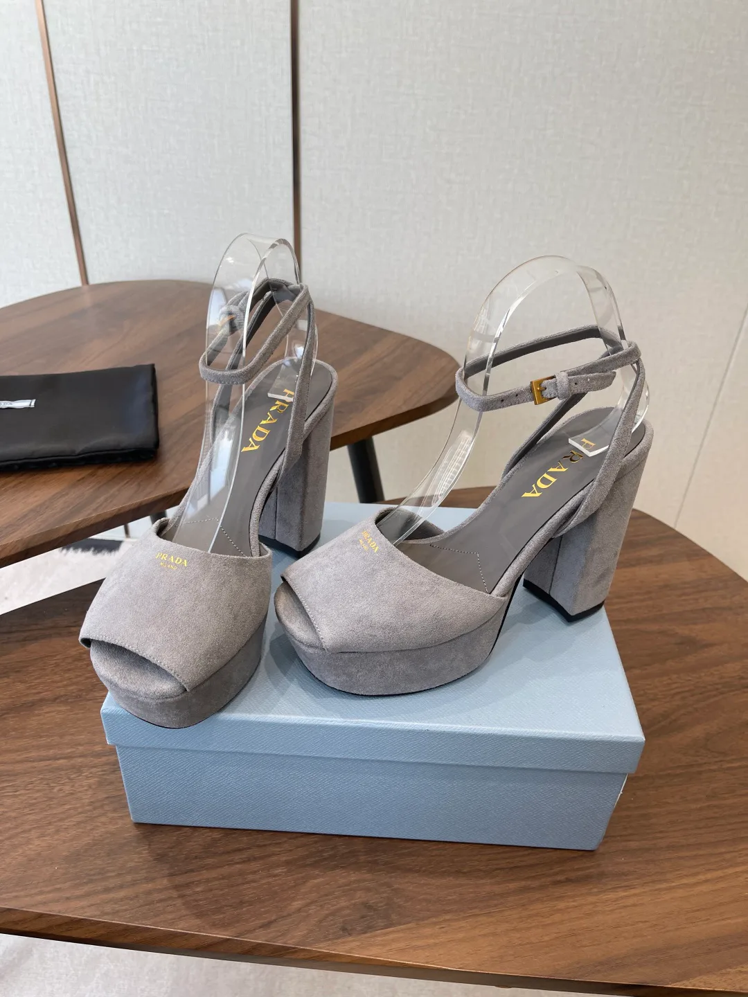 Туфли Женские Prada 1928579