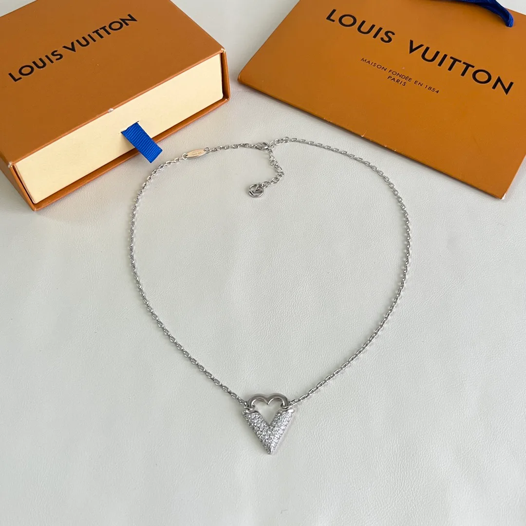 Бижутерия Louis Vuitton 11684841