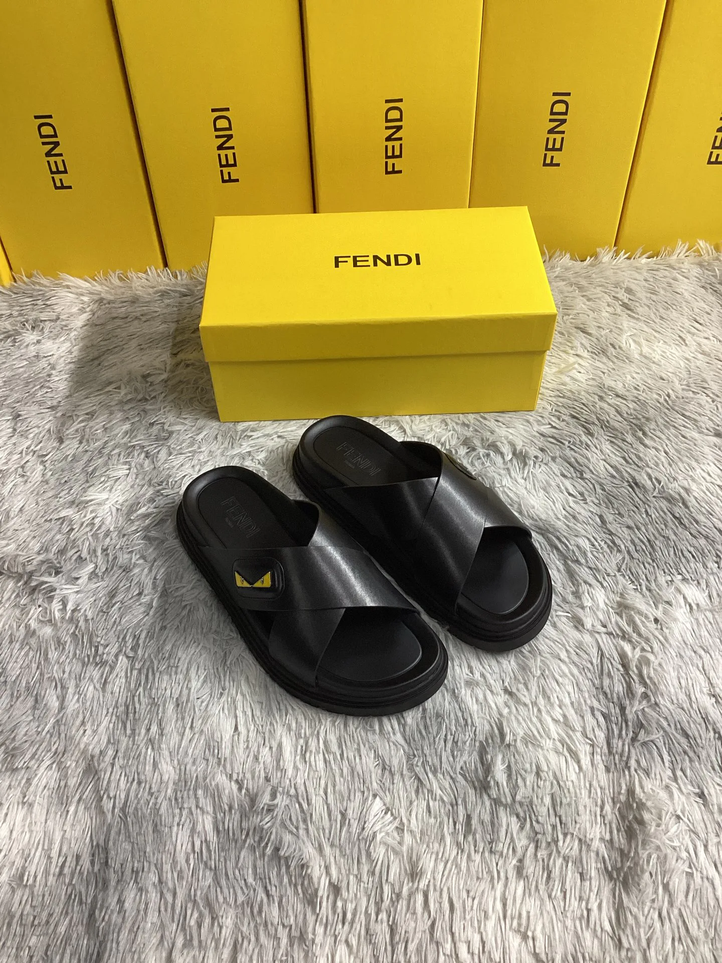 Шлепанцы Мужские Fendi 13353286