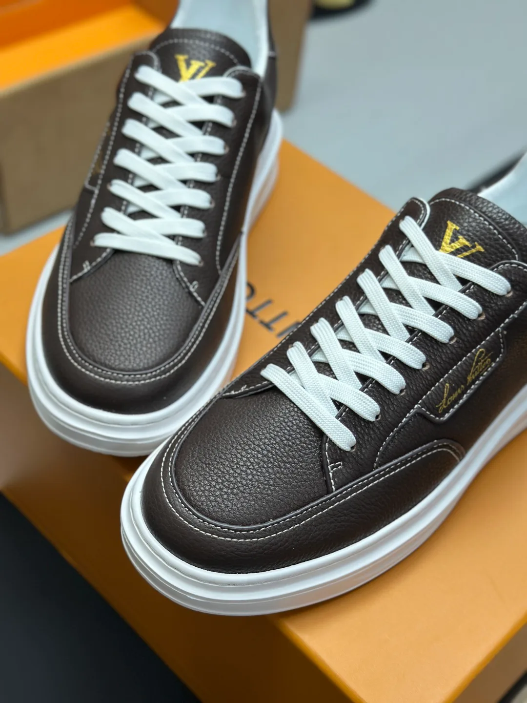 Кроссовки Мужские Louis Vuitton 198374