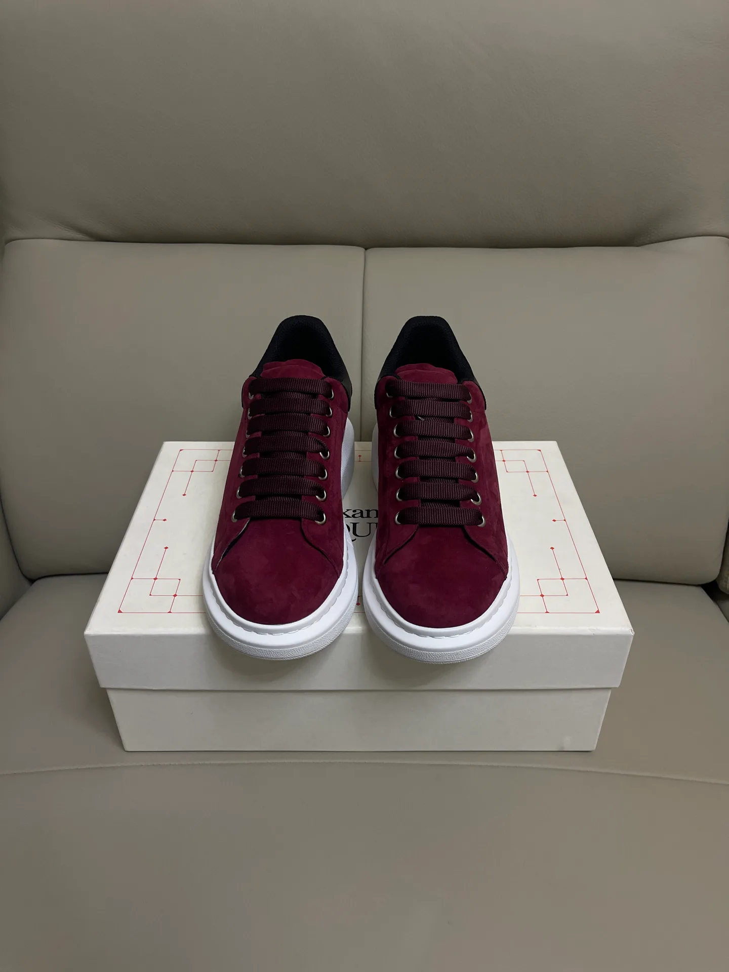 Кроссовки Женские Alexander Mcqueen 18465081