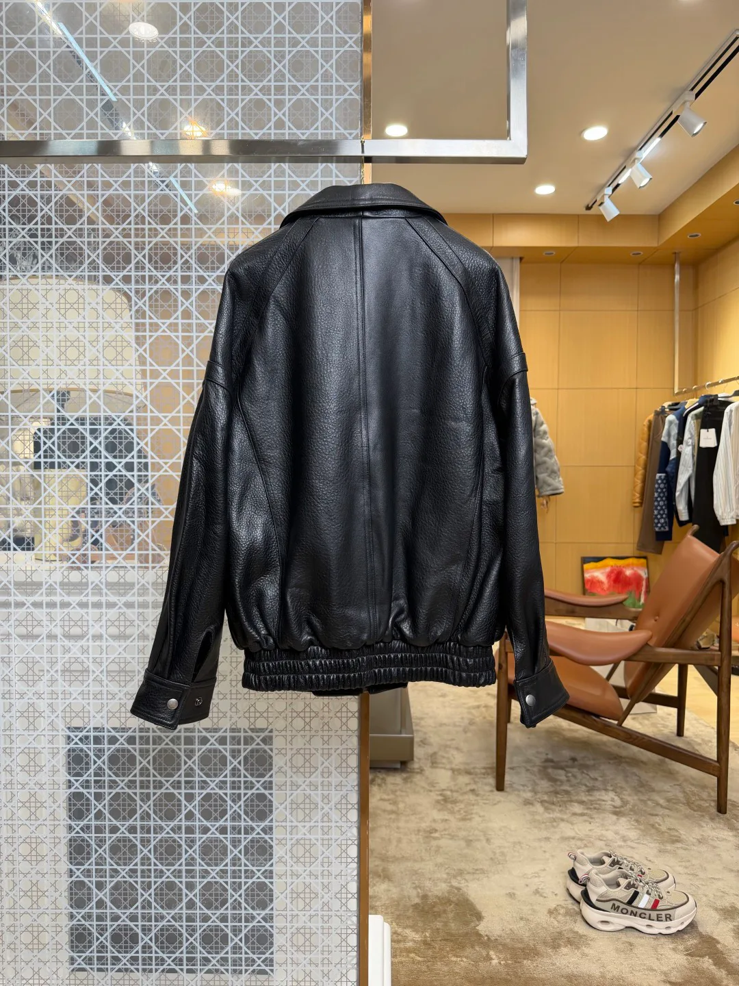 Кожаные Куртки И Дублёнки Мужские Saint Laurent 18260923