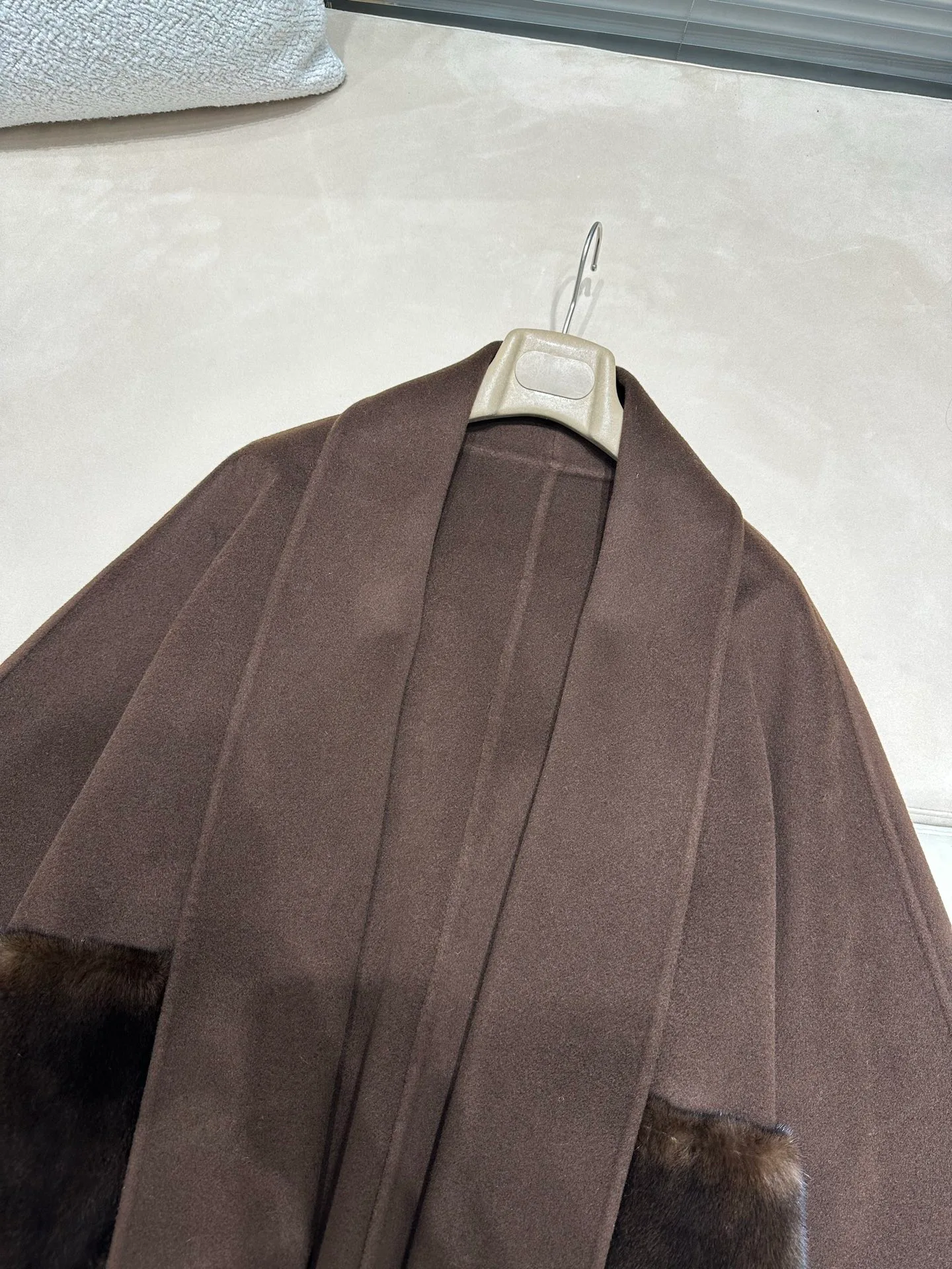 Пальто Женские Loro Piana 19485366