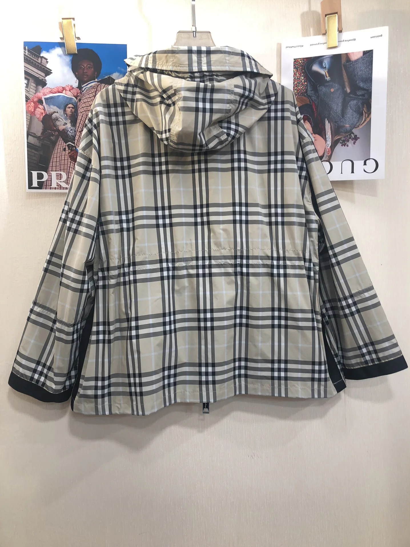 Куртки И Пуховики Женские Burberry 20321