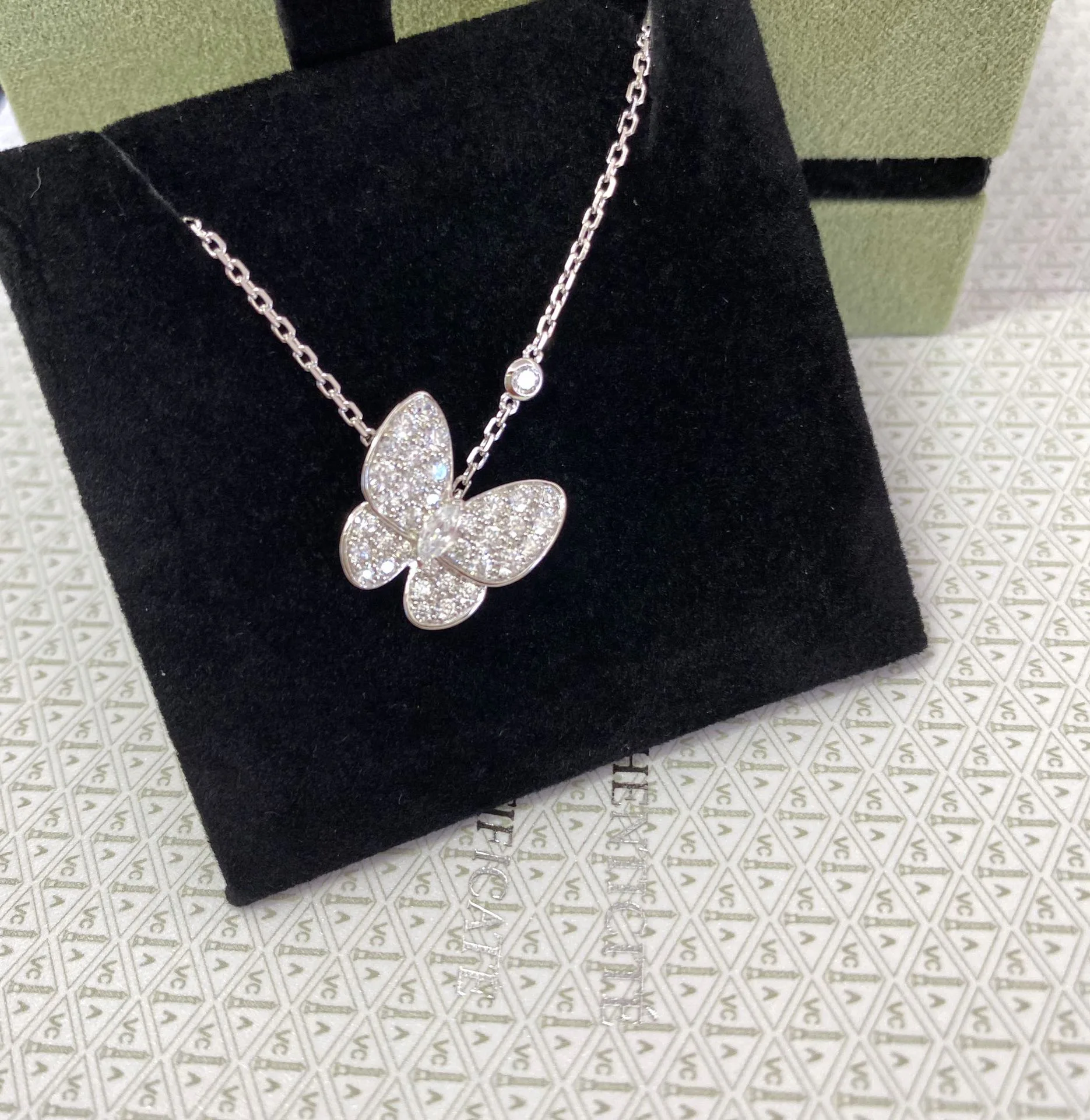 Бижутерия Van Cleef & Arpels 17298616