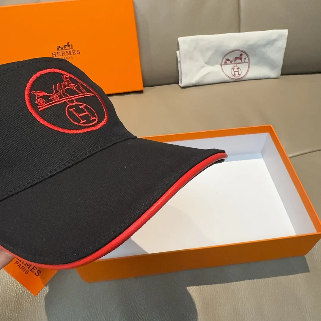 Головные Уборы Hermes 18347083