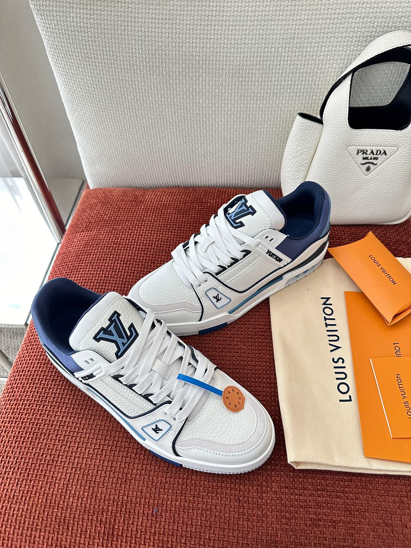 Кроссовки Женские Louis Vuitton 5046003