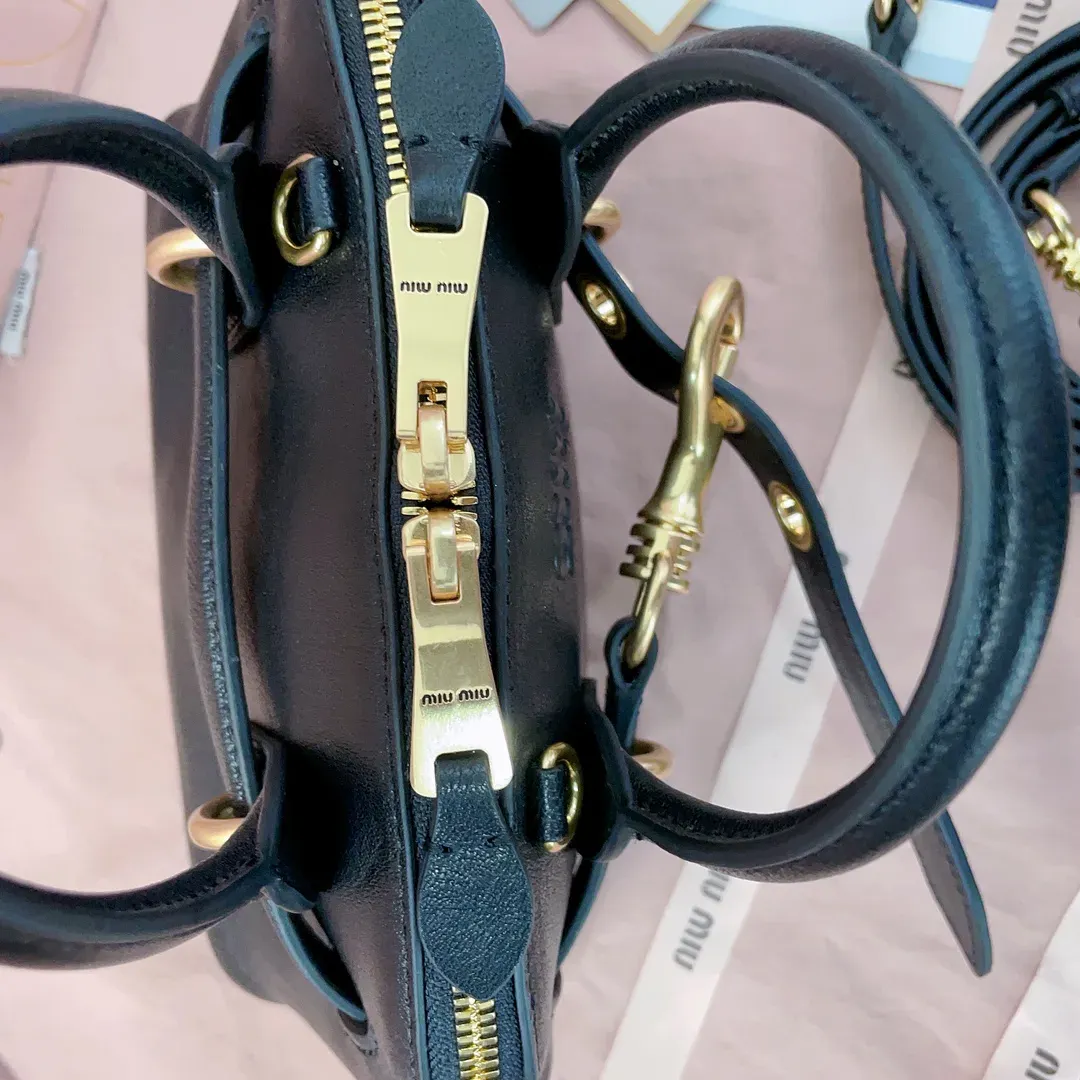 Сумки На Ремне Женские Miu Miu 852838