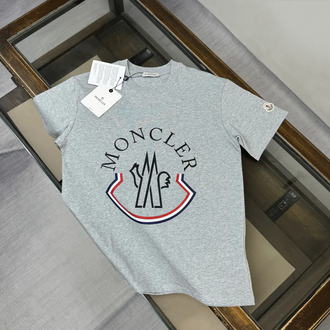 Футболки Женские Moncler 10292163