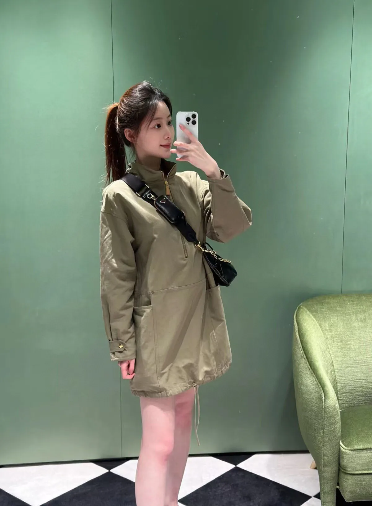 Куртки И Пуховики Женские Prada 18902221