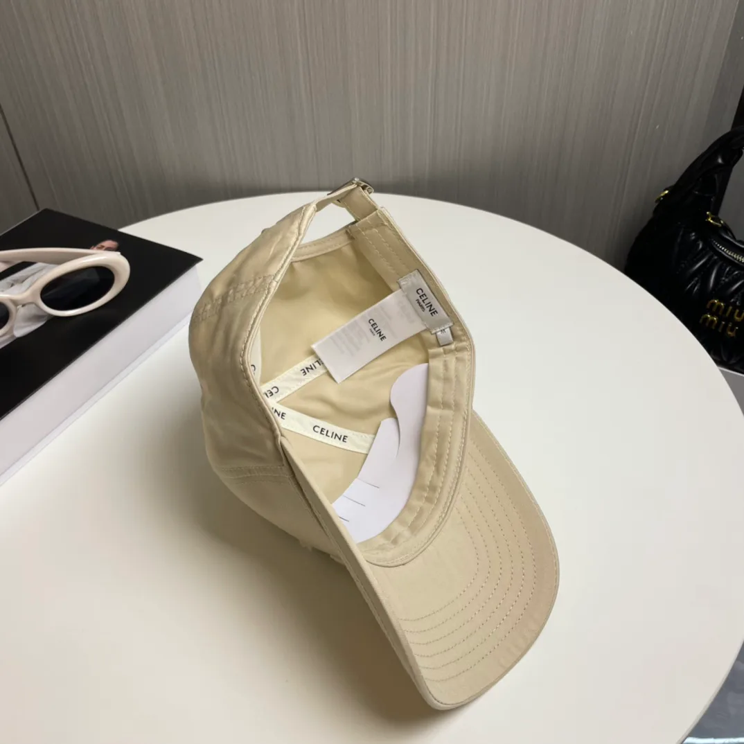 Головные Уборы Celine 13294328