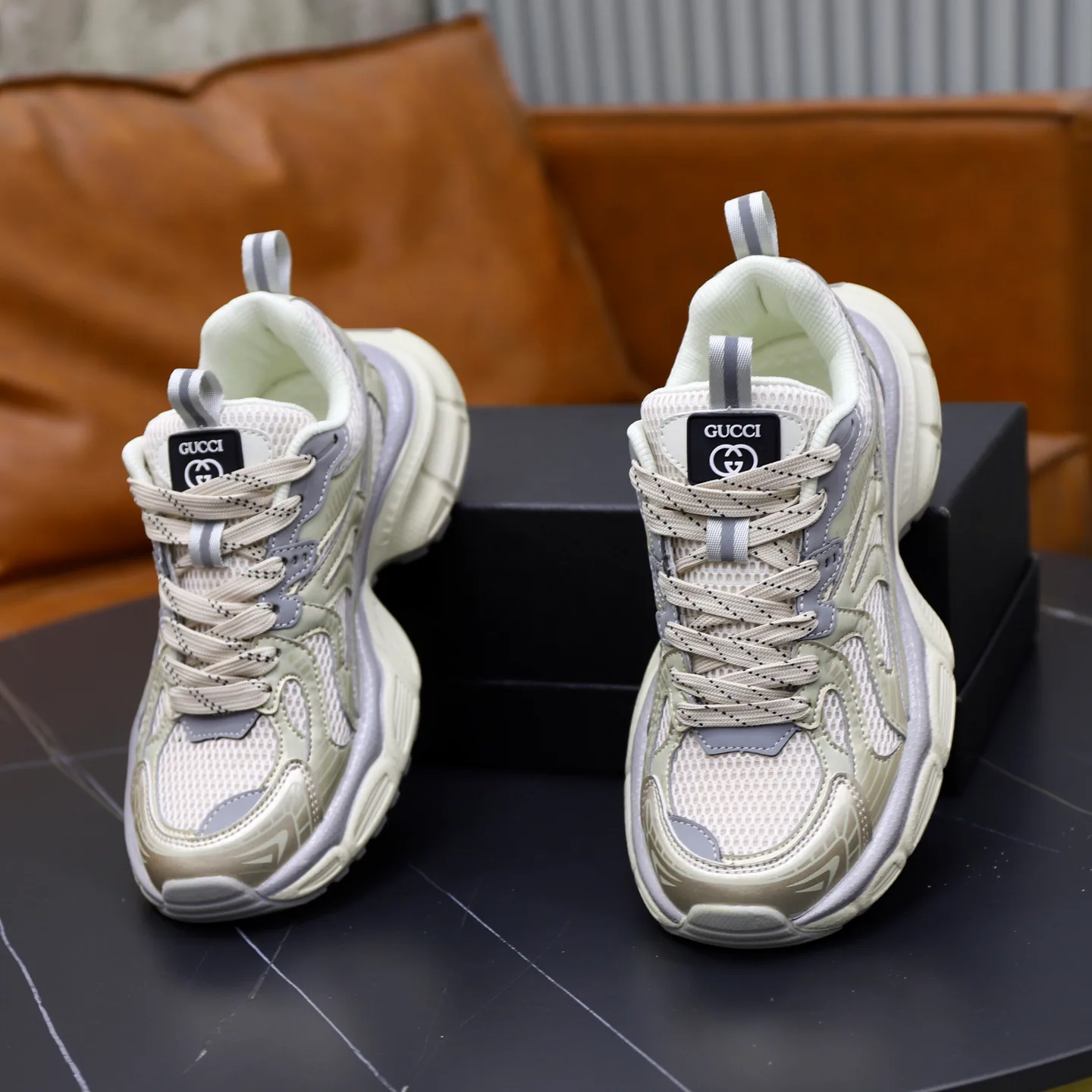 Кроссовки Женские Gucci 211516