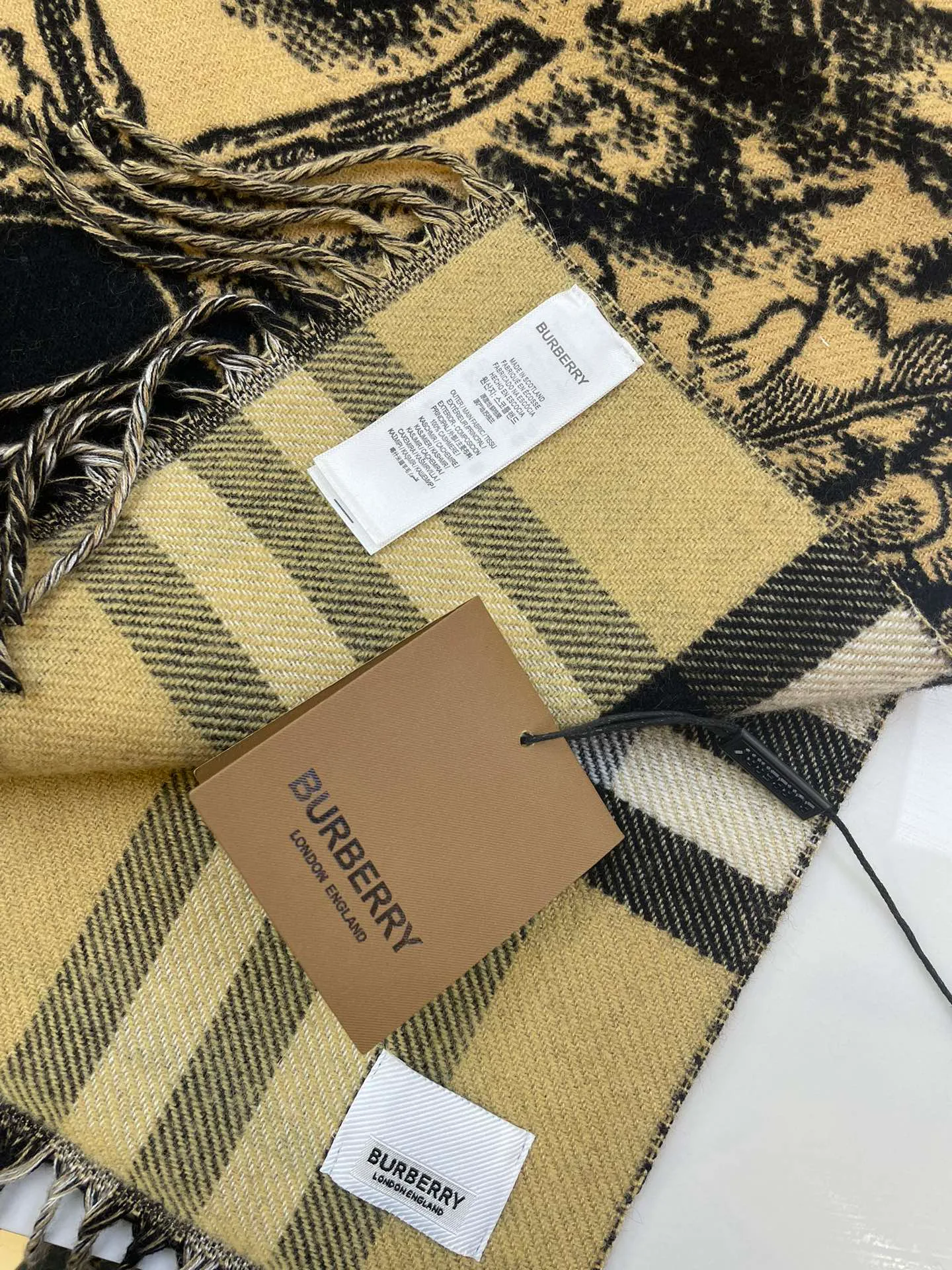 Шарфы Burberry 76725