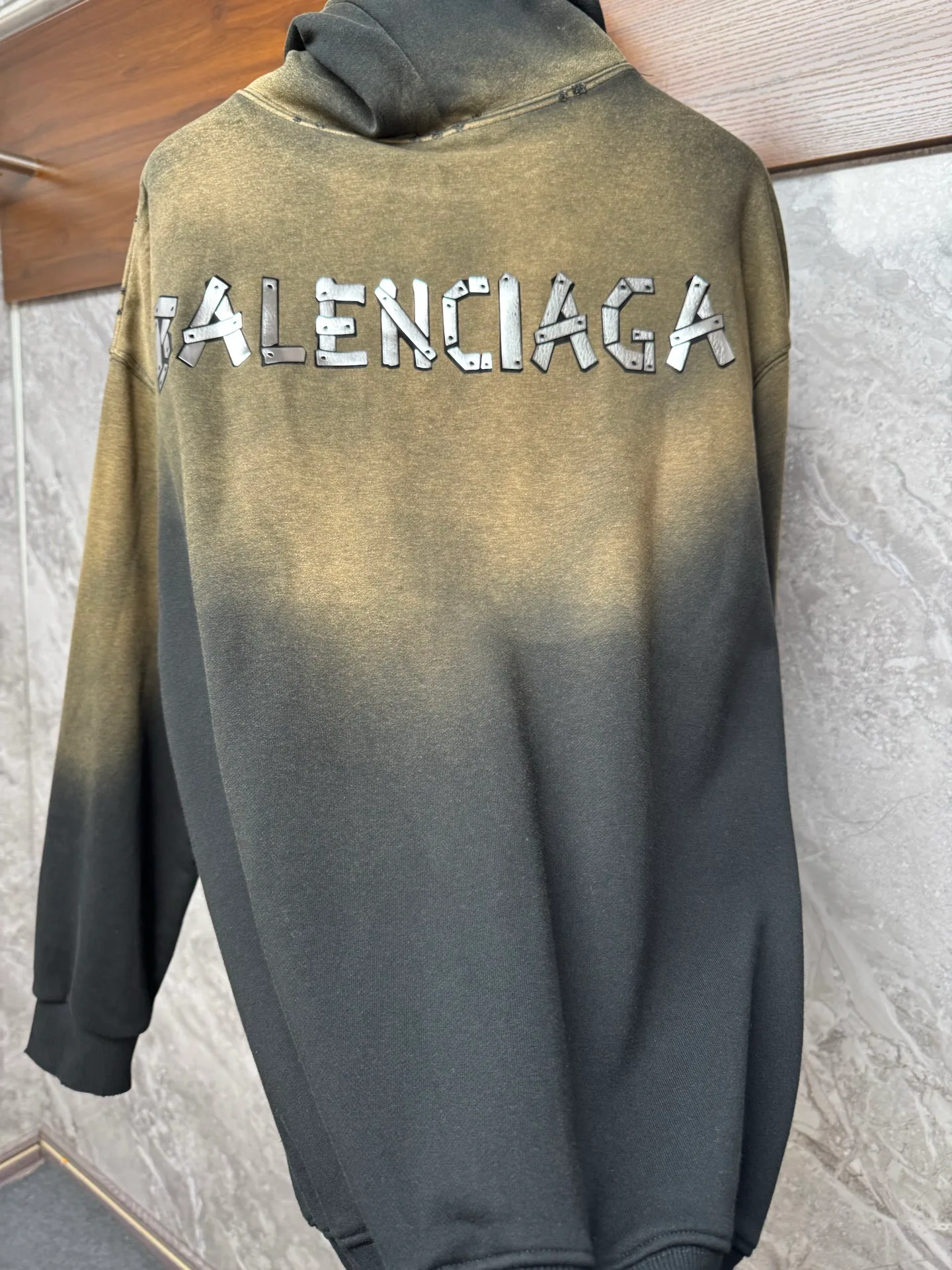 Свитшоты И Худи Женские Balenciaga 18182350