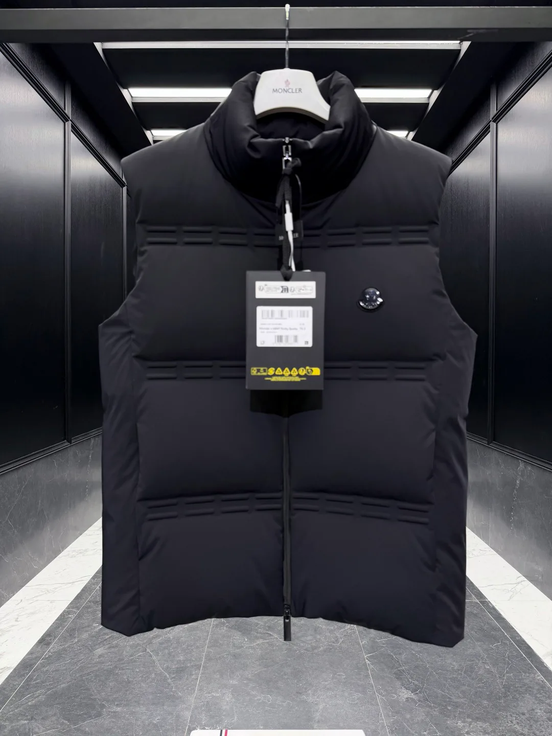 Жилеты Женские Moncler 4848786