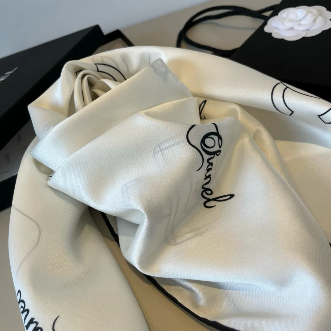 Платки Chanel 11362341