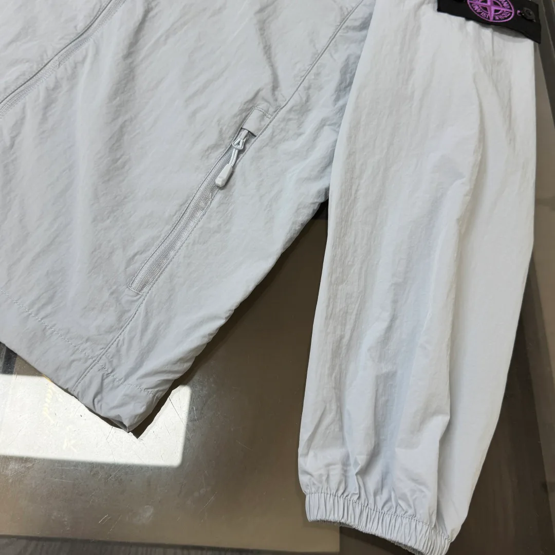 Куртки И Пуховики Мужские Stone Island 17286039