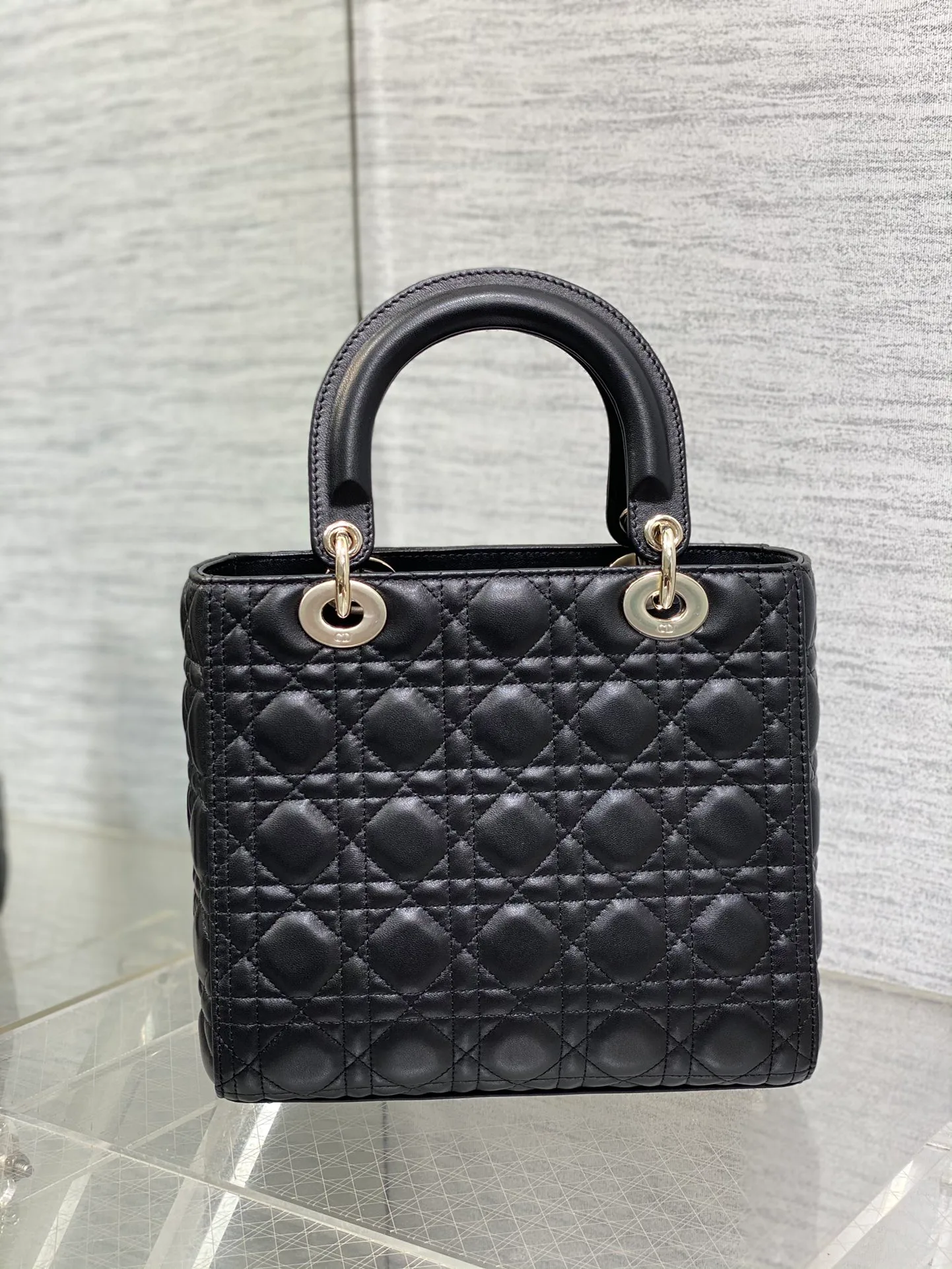 Классические Сумки Женские Christian Dior 11685138