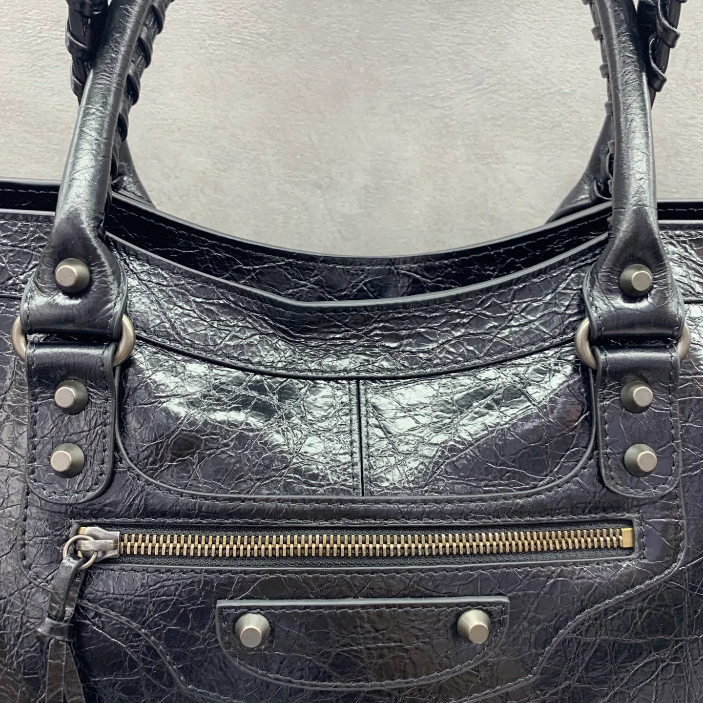 Классические Сумки Женские Balenciaga 18135898