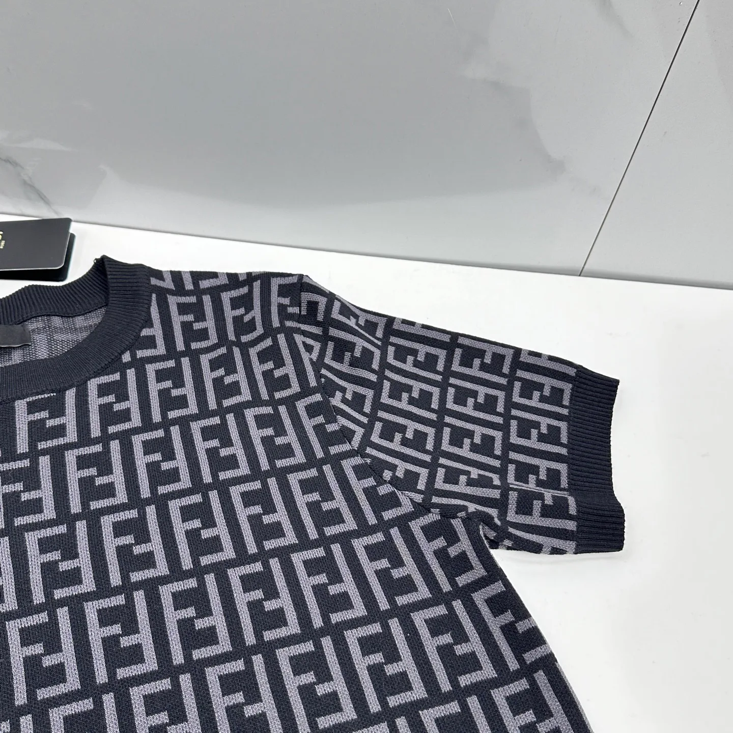 Футболки Женские Fendi 2237524