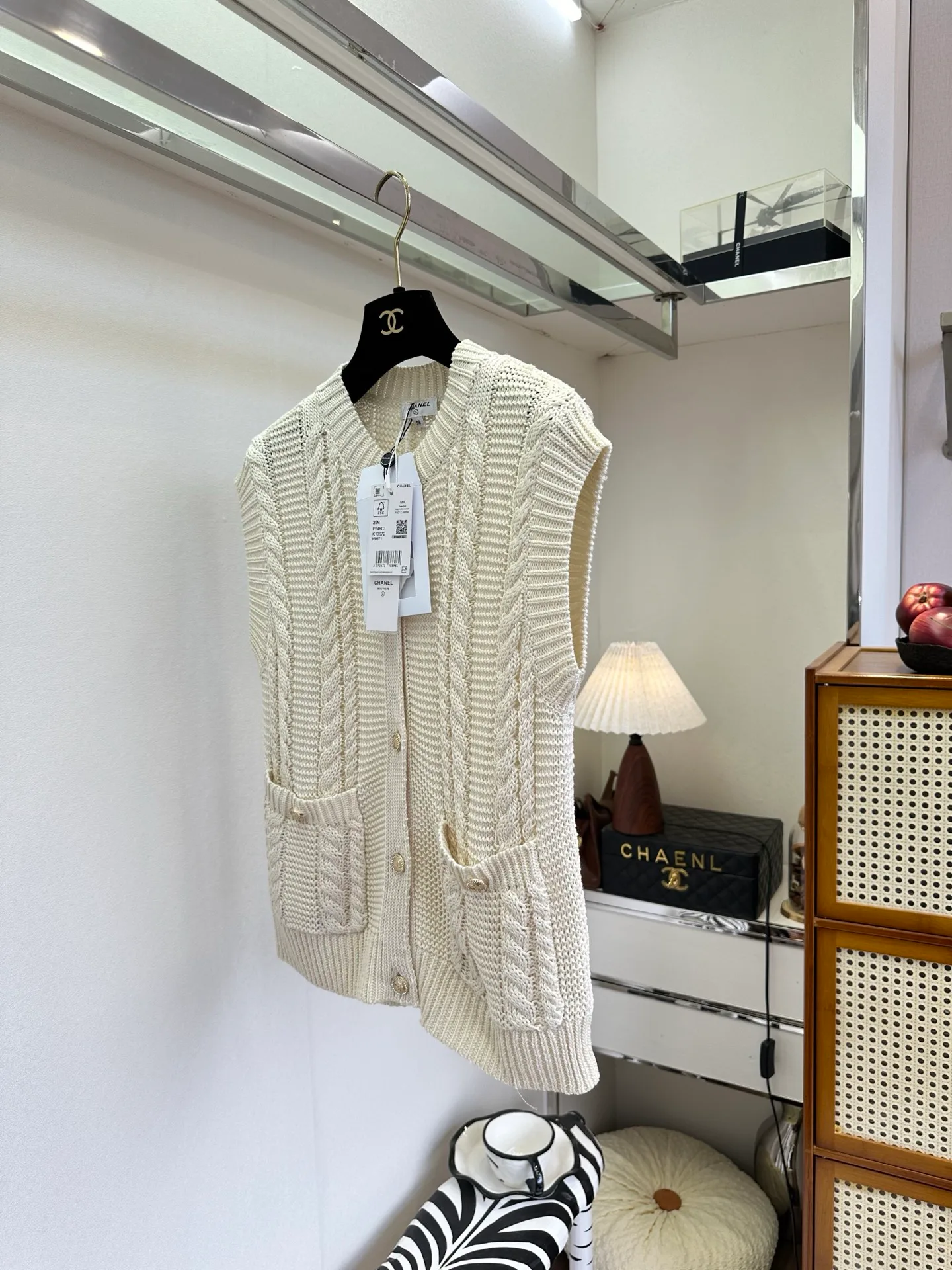 Жилеты Женские Chanel 11305958