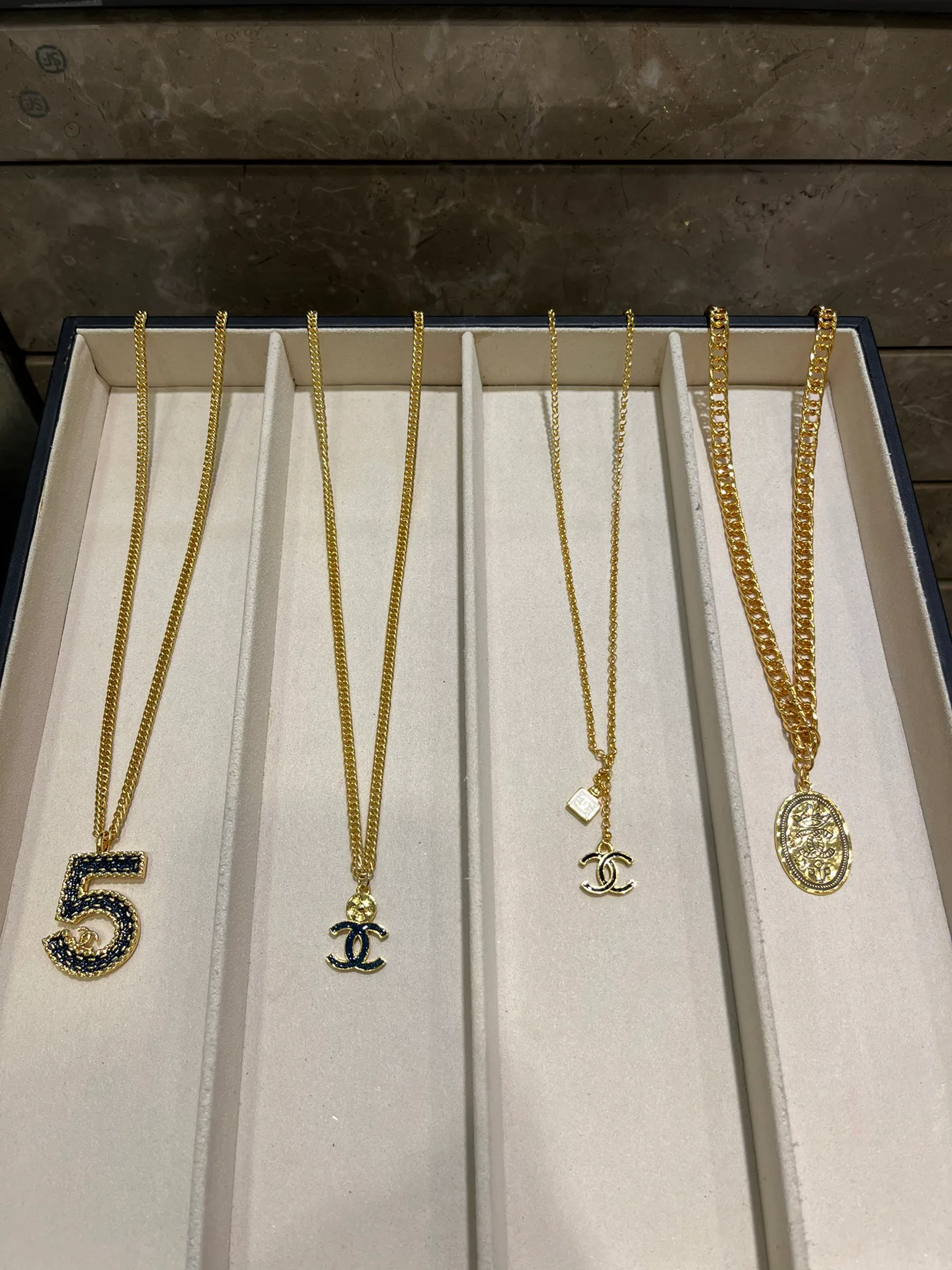 Бижутерия Chanel 11577769