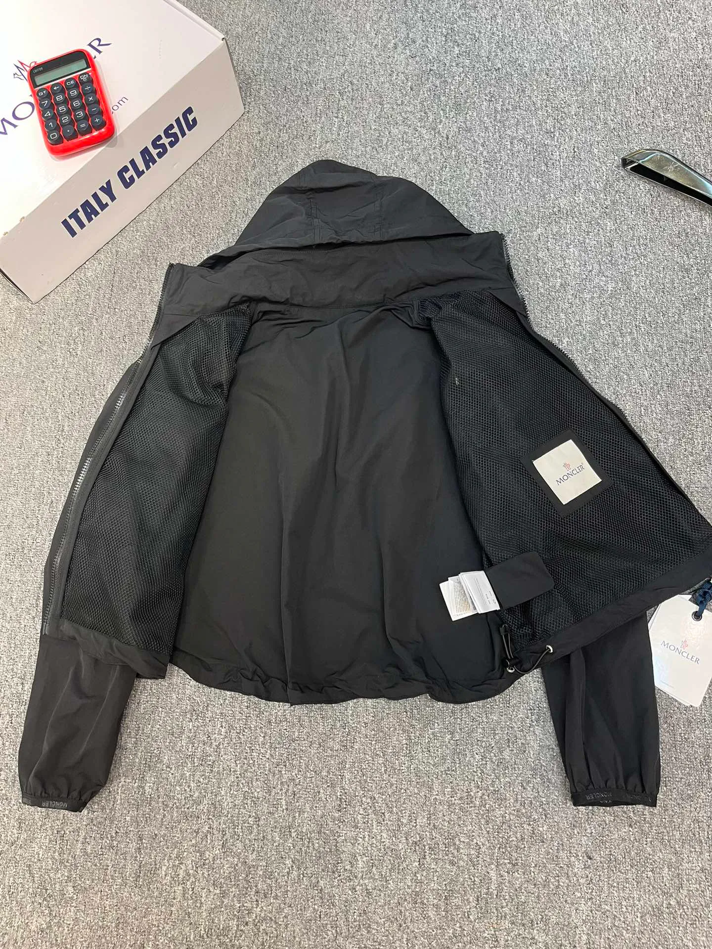 Куртки И Пуховики Женские Moncler 11512995
