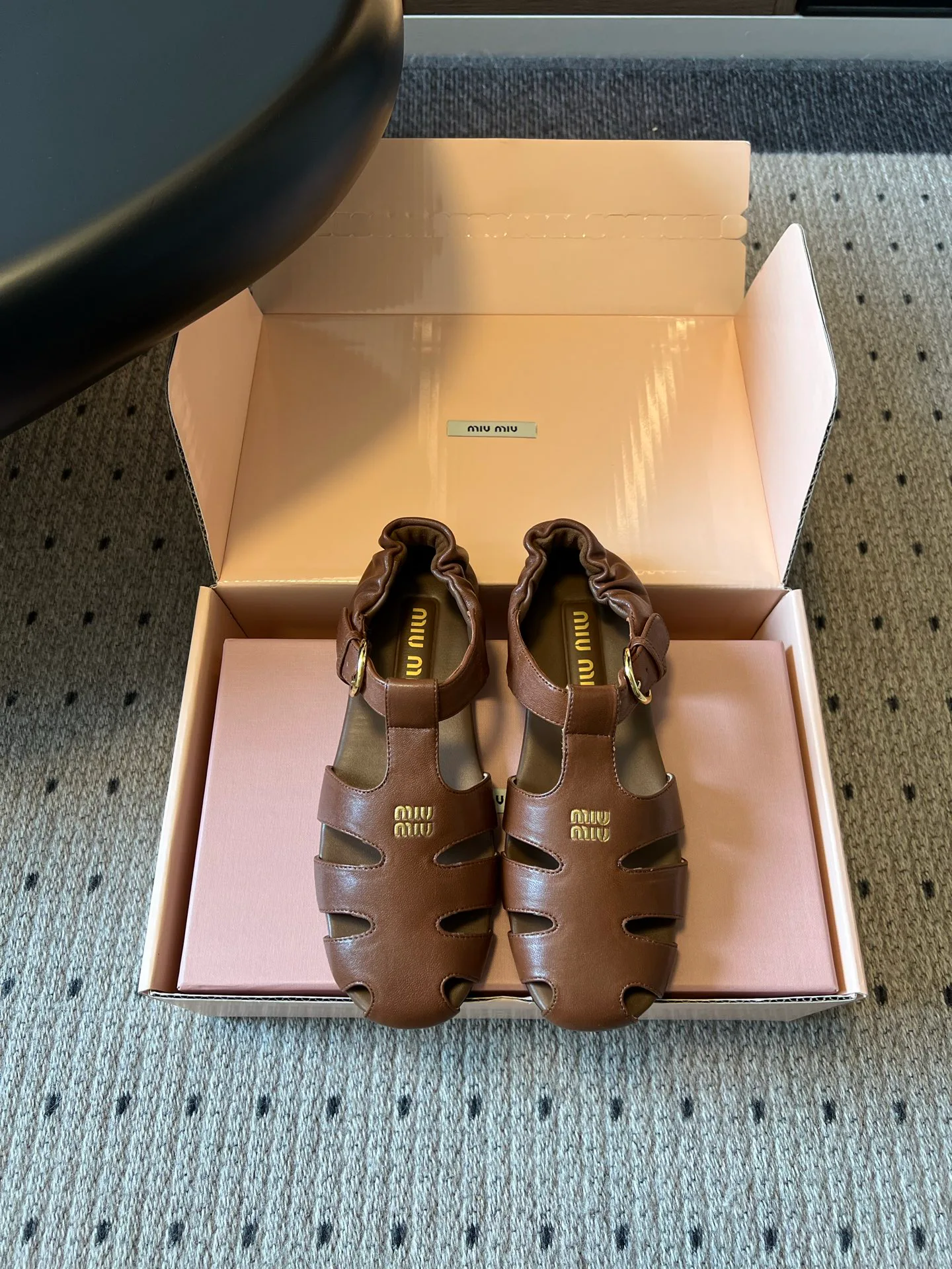 Босоножки Женские Miu Miu 18080471