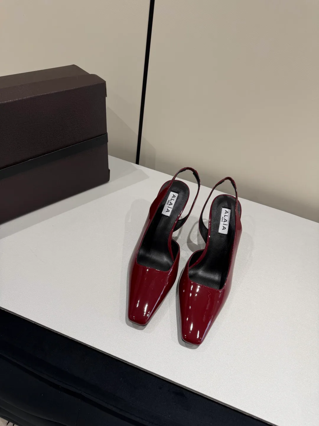 Босоножки Женские Alaia 13142161
