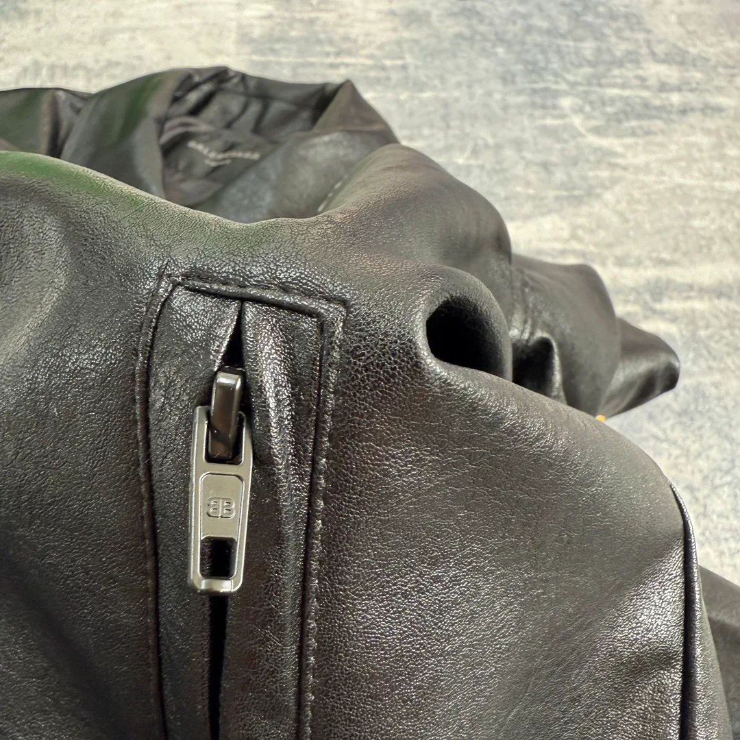 Куртки И Пуховики Женские Balenciaga 215424