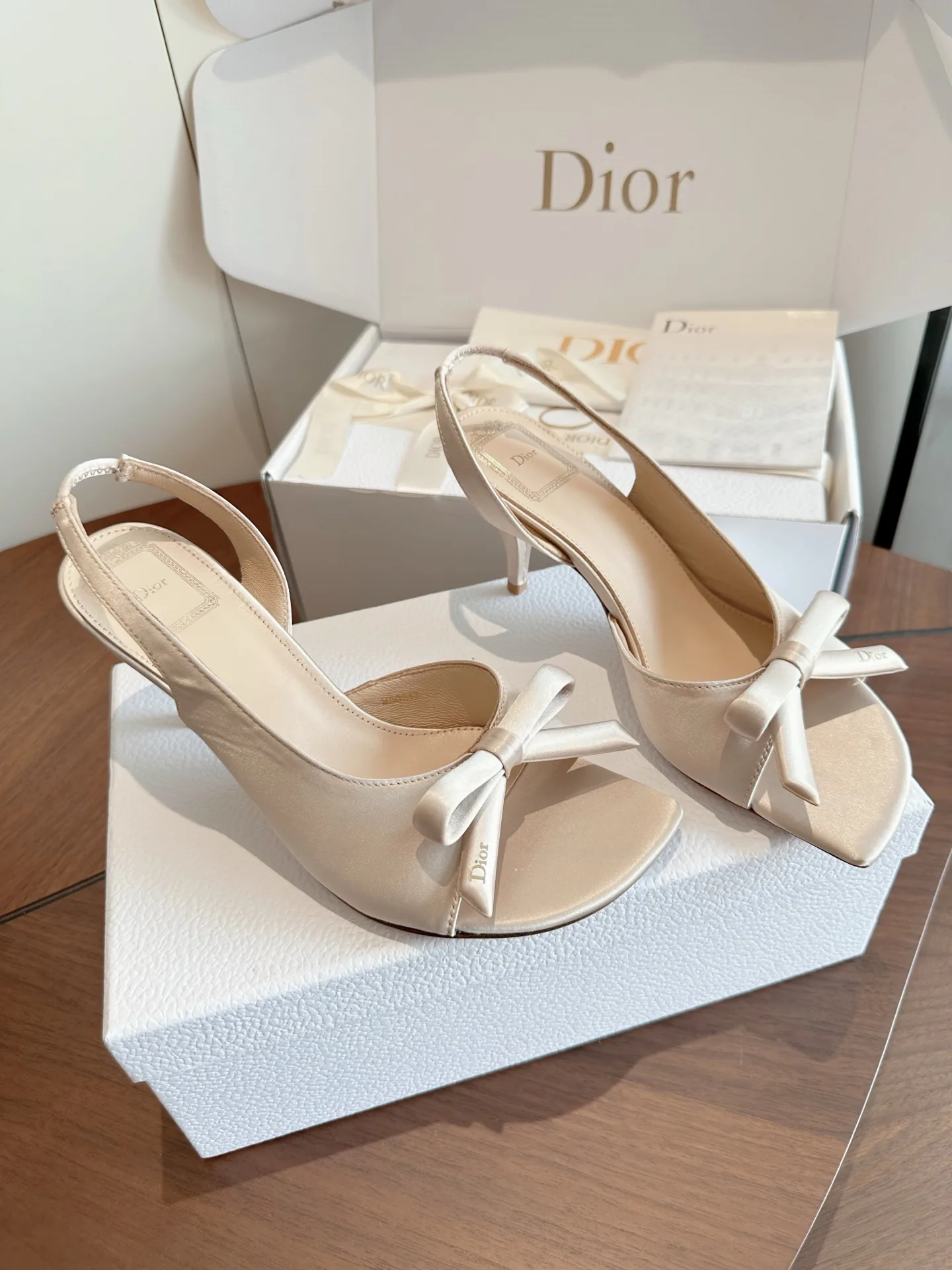 Босоножки Женские Christian Dior 18443963