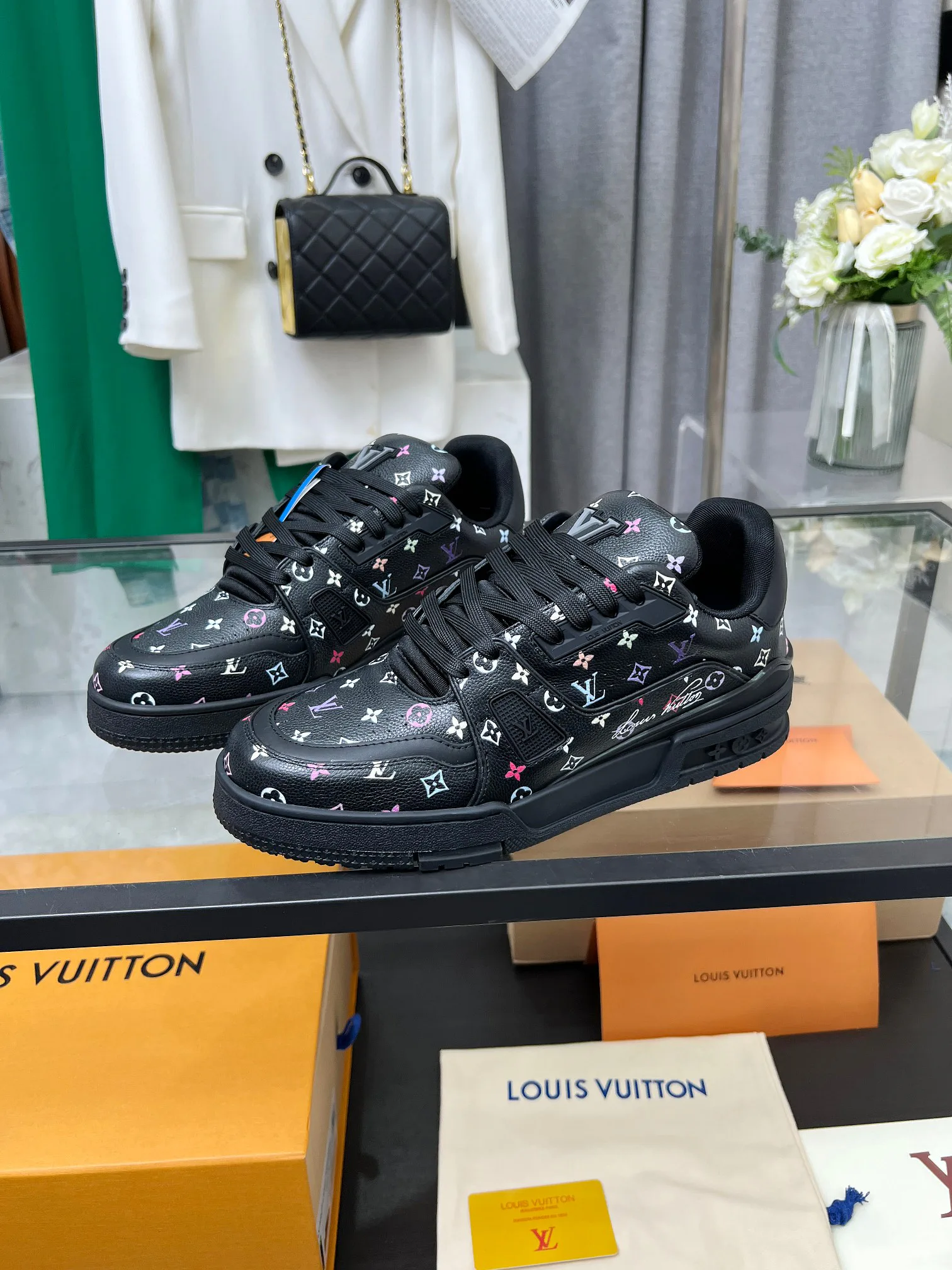 Кроссовки Женские Louis Vuitton 5585089