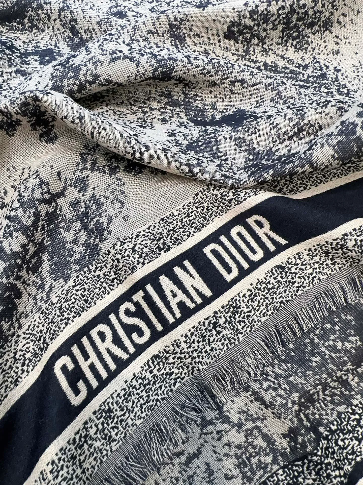 Шарфы Christian Dior 17874835