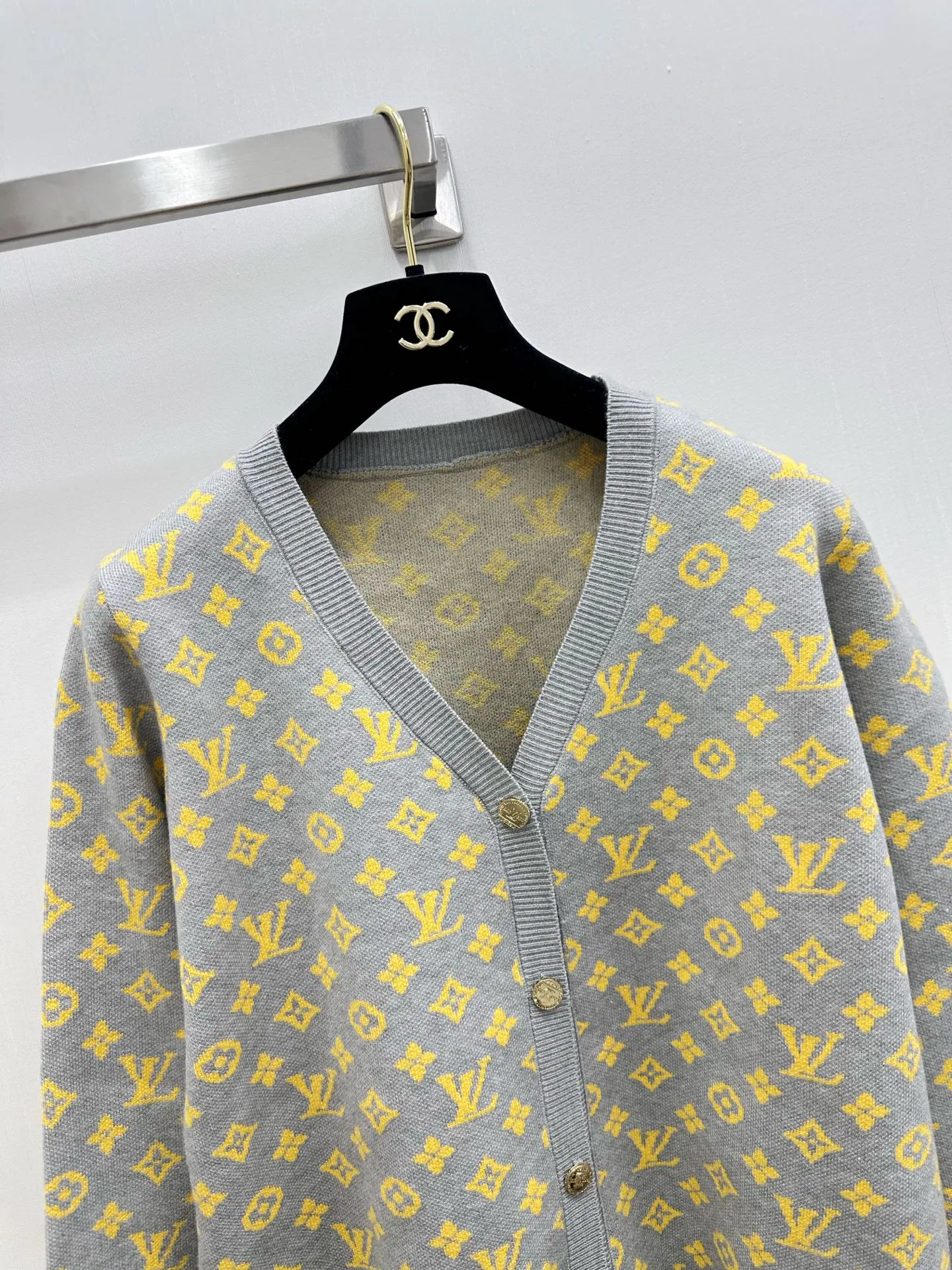 Джемперы И Свитеры Женские Louis Vuitton 17953453