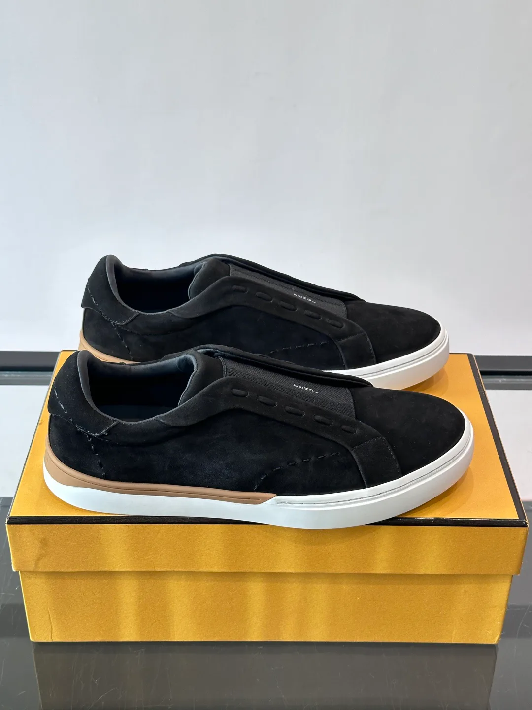 Кроссовки Мужские Fendi 17466859