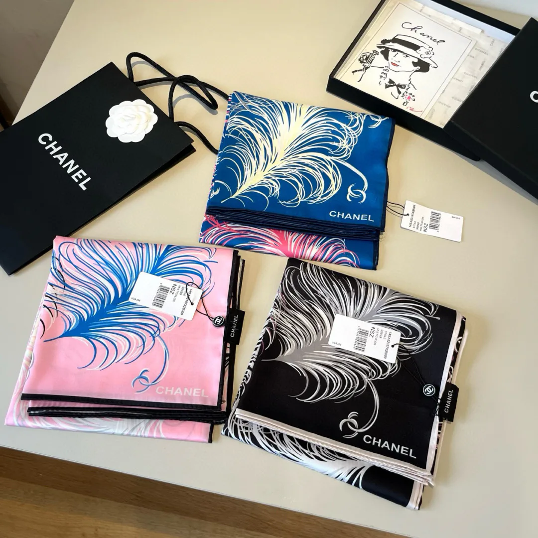 Платки Chanel 11362331